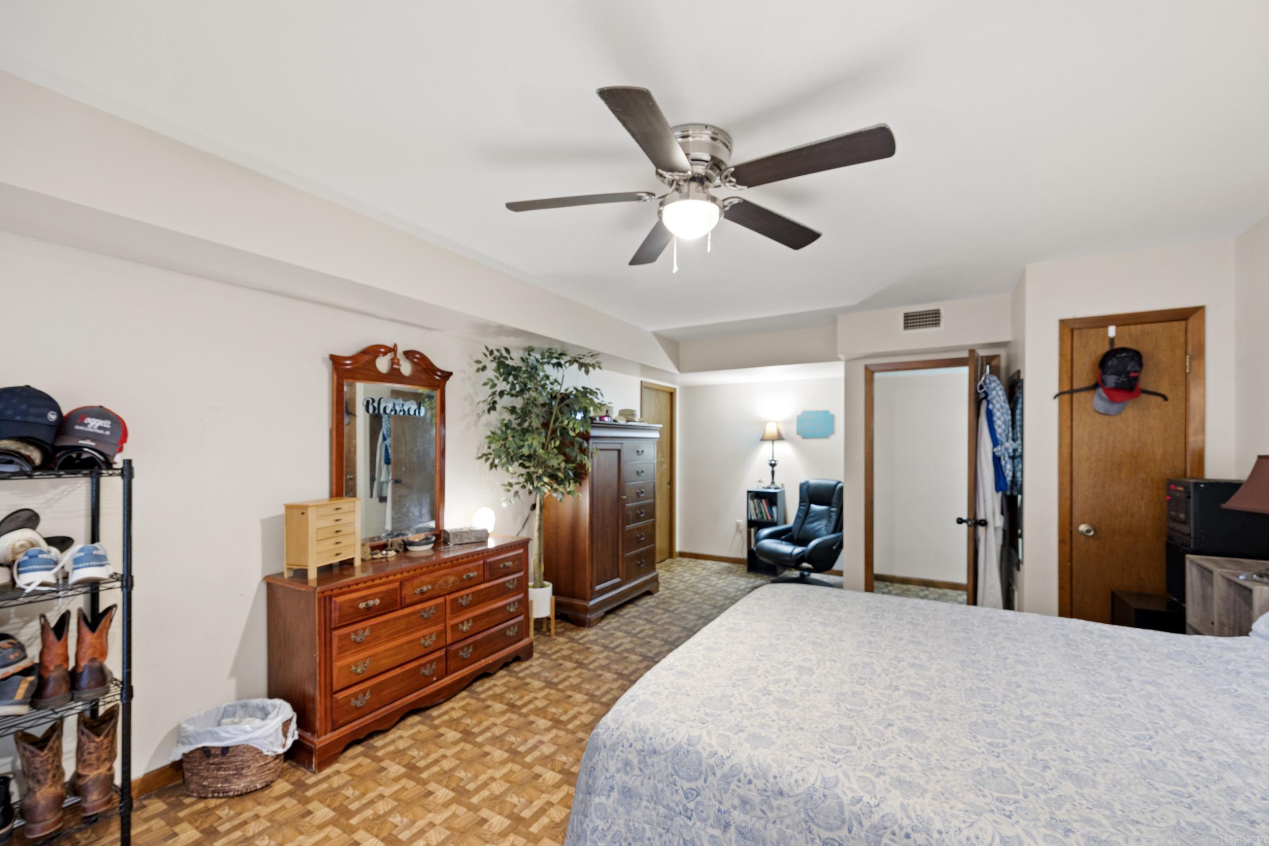 18015 E State Highway 28  Ola, AR