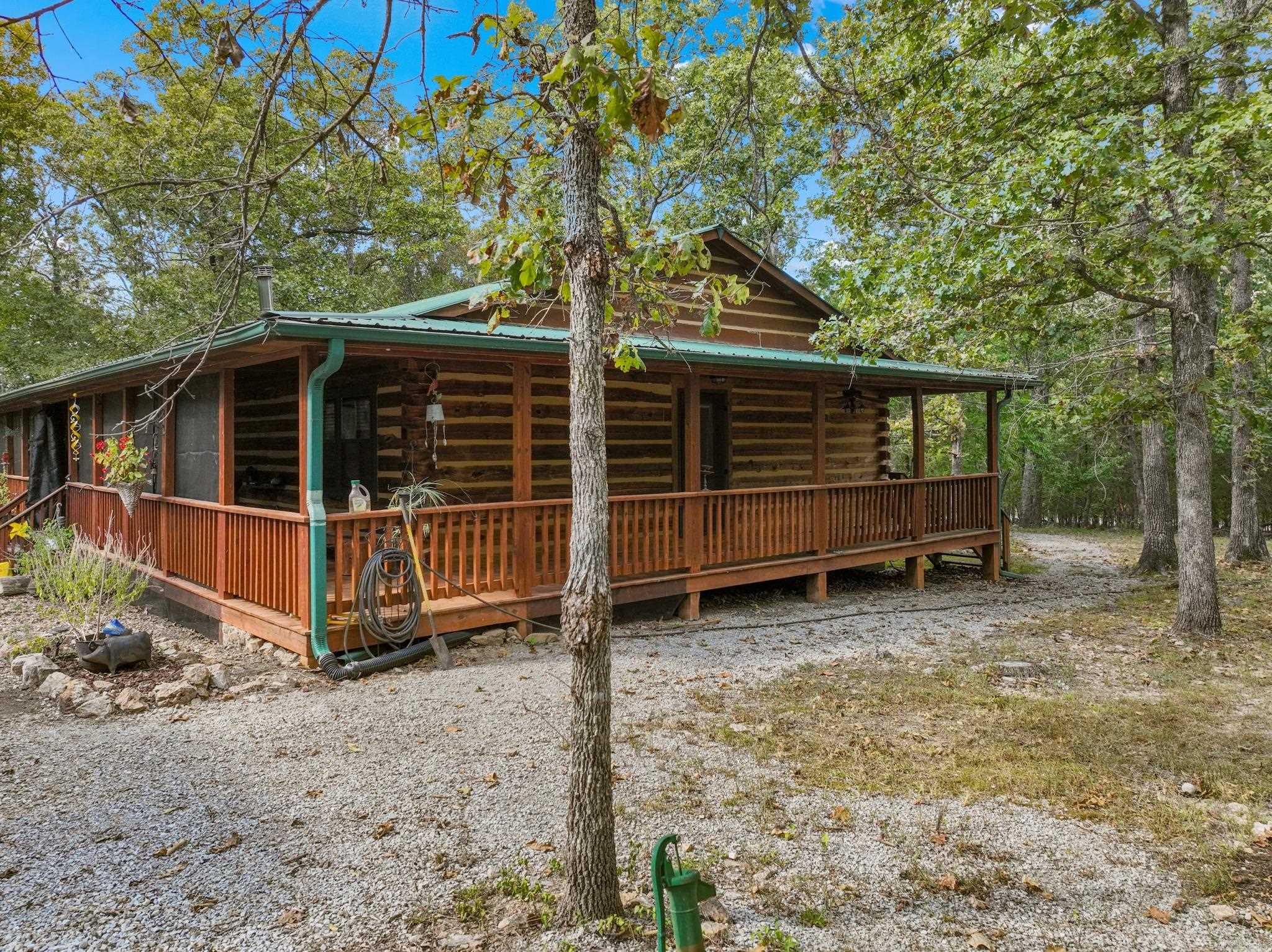 178 MC 6069  Flippin, AR