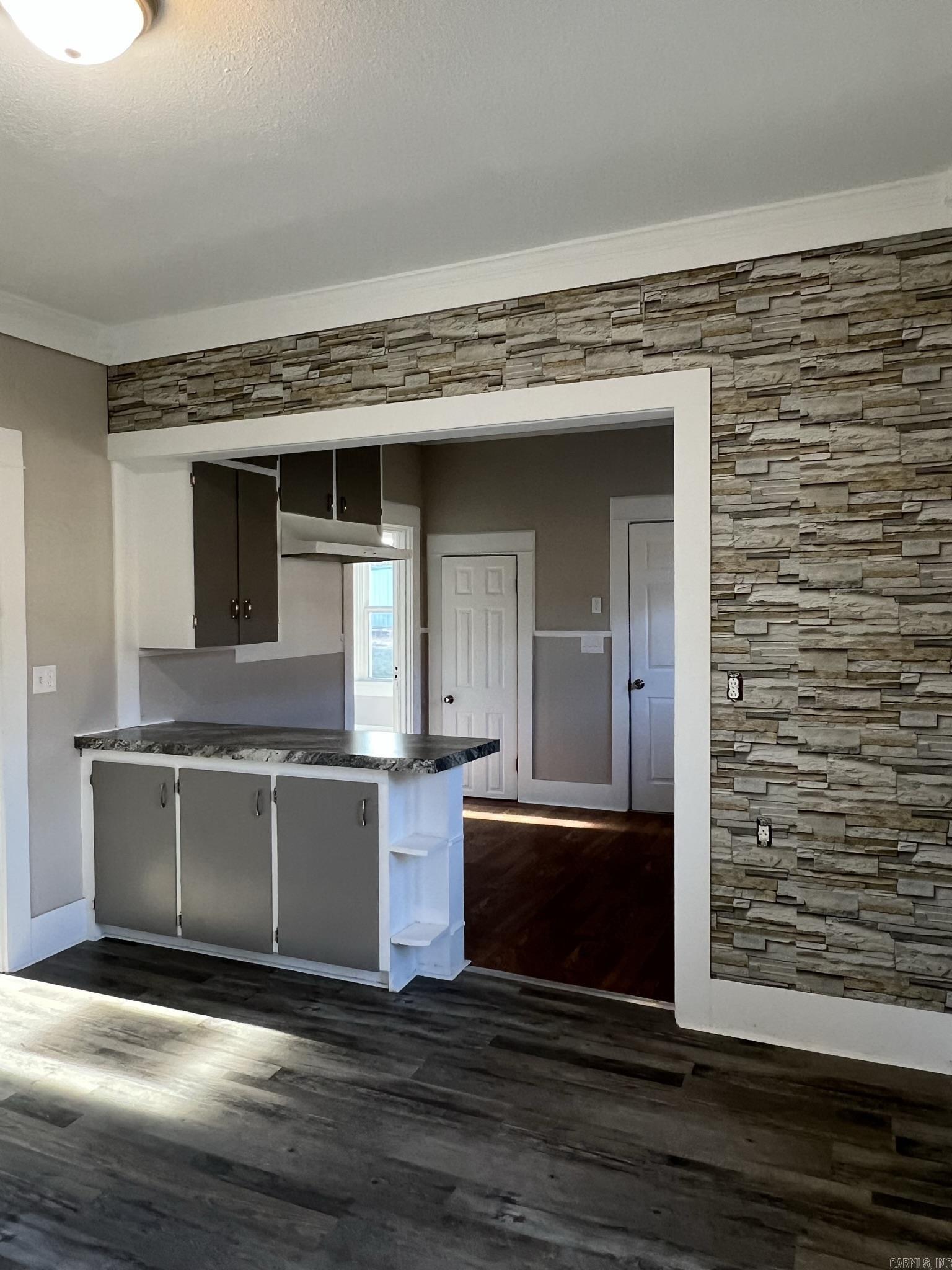 516 E 2nd South  Prescott, AR