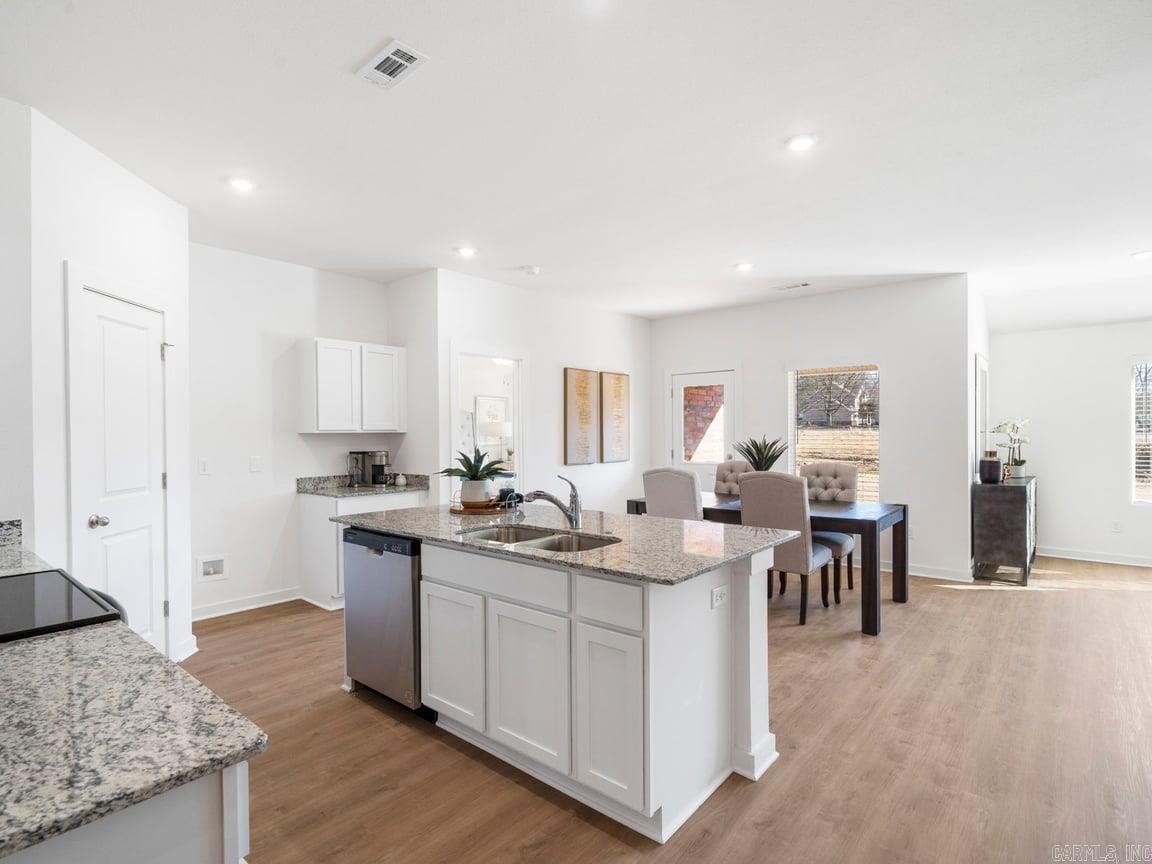 109 E Sunbelt Court Mayflower, AR 72106