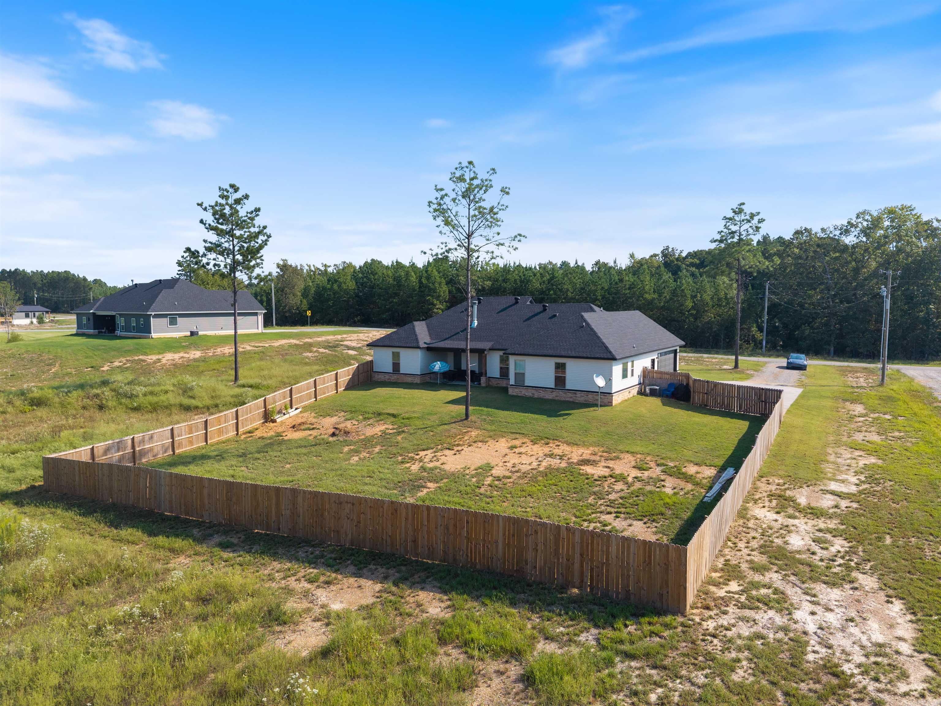 9015 Highway 298 Benton, AR 72019