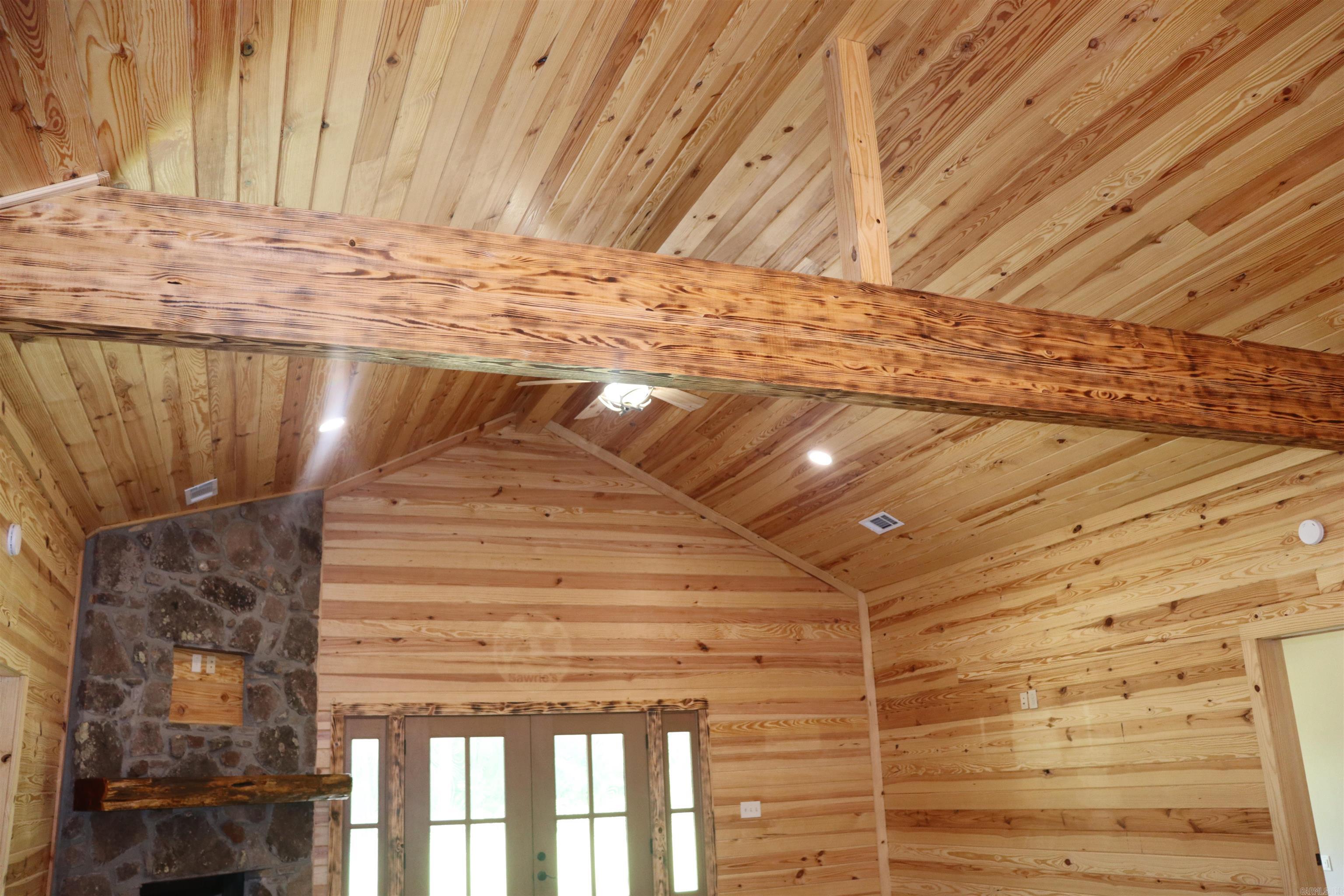 426 Bondair Road  Greers Ferry, AR