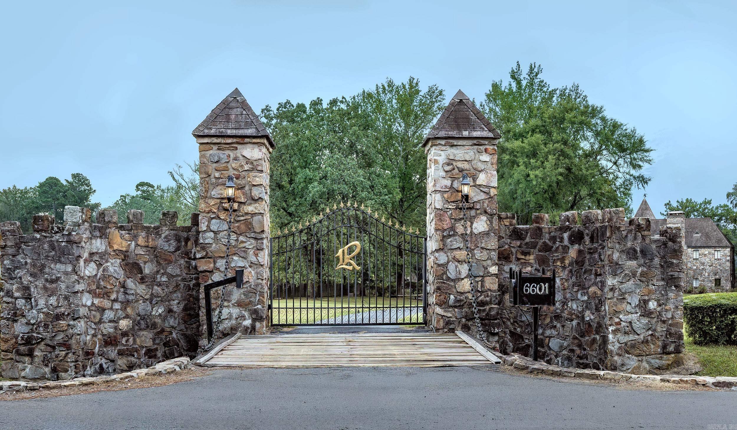 6601 Stagecoach  Little Rock, AR