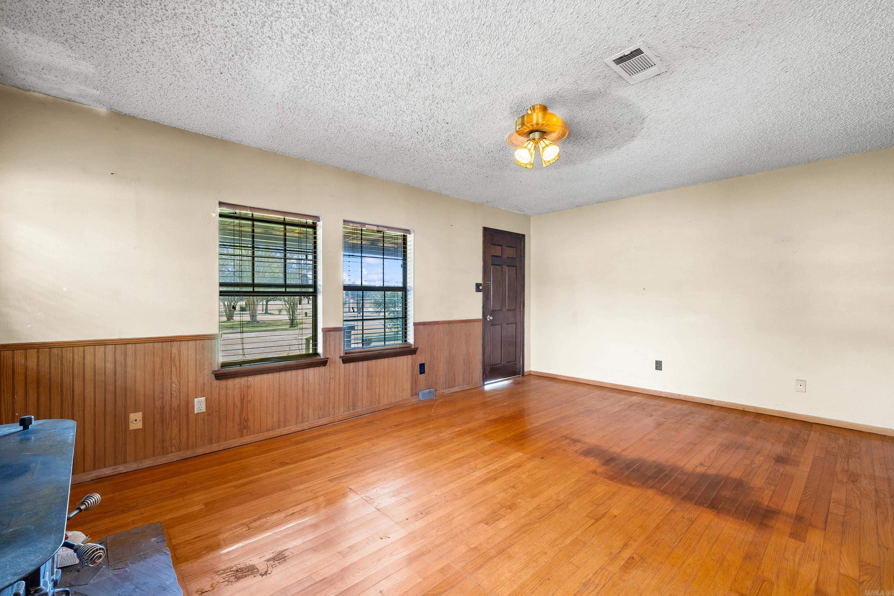 14124 Highway 67 Malvern, AR 72104