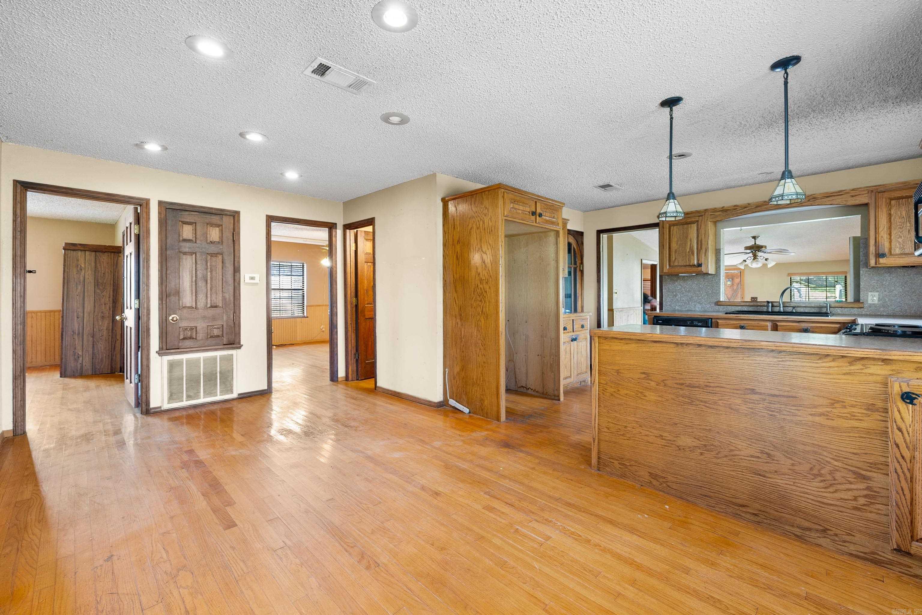 14124 Highway 67 Malvern, AR 72104