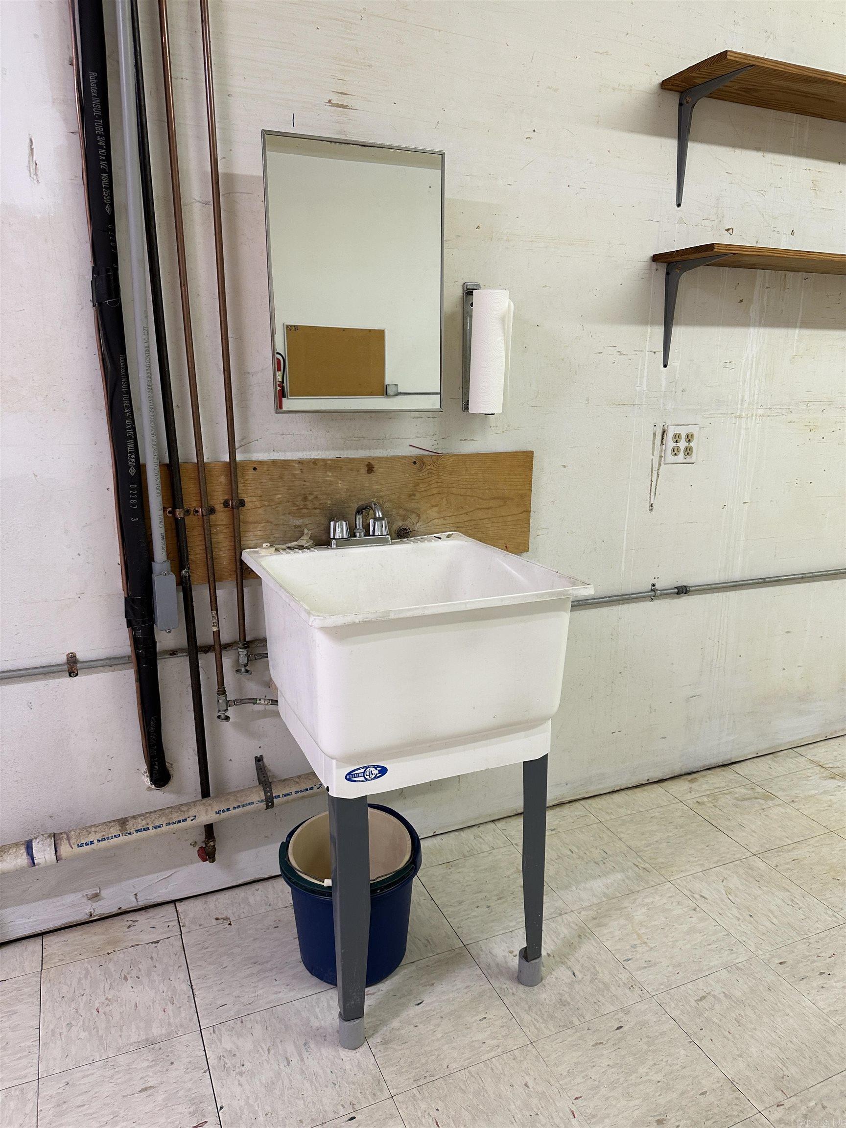 220 S 4th  Heber Springs, AR