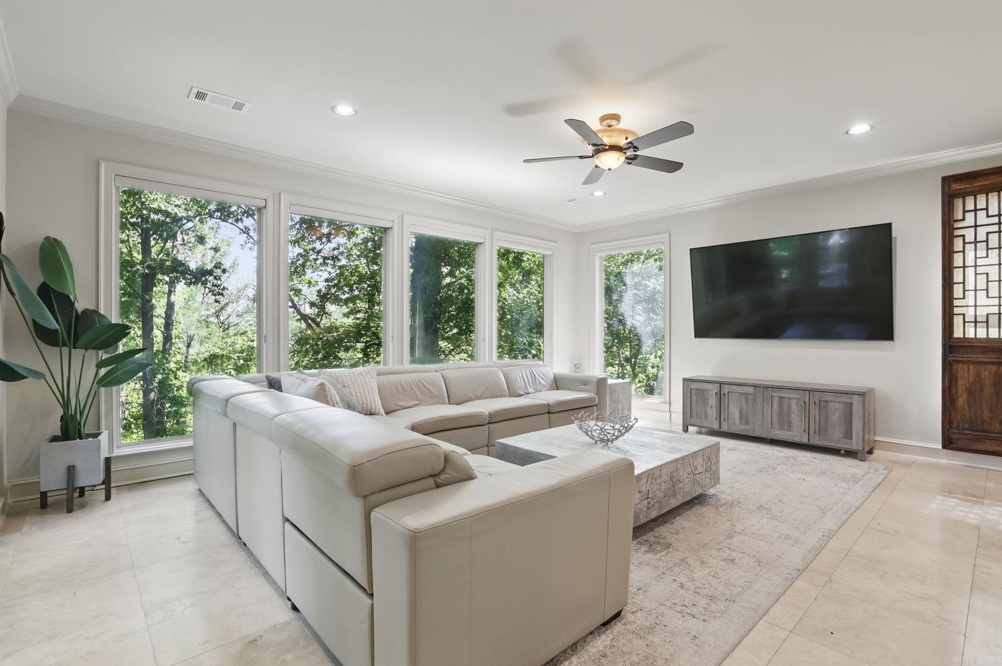 33 Greathouse Bend Drive  Little Rock, AR