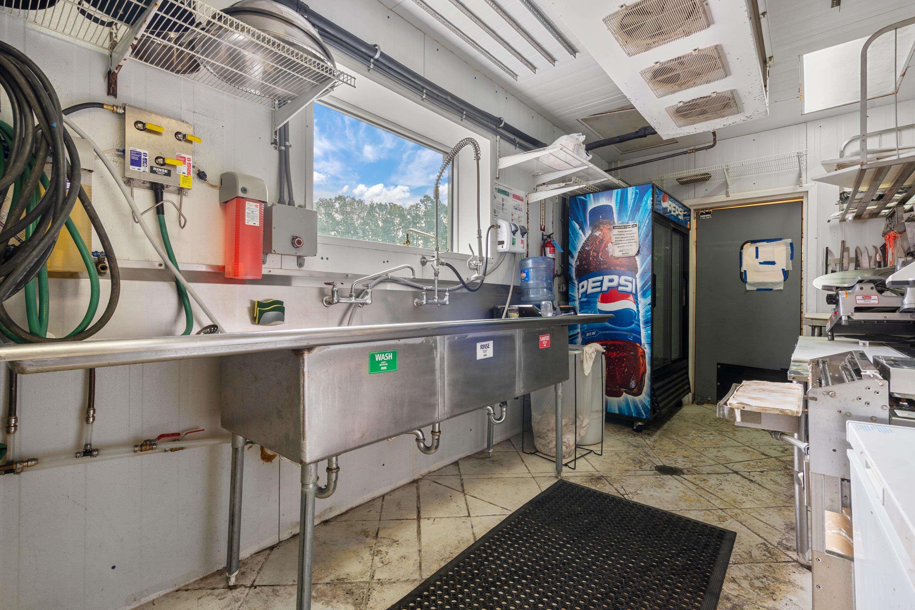 6454 Highway 7  Bismarck, AR