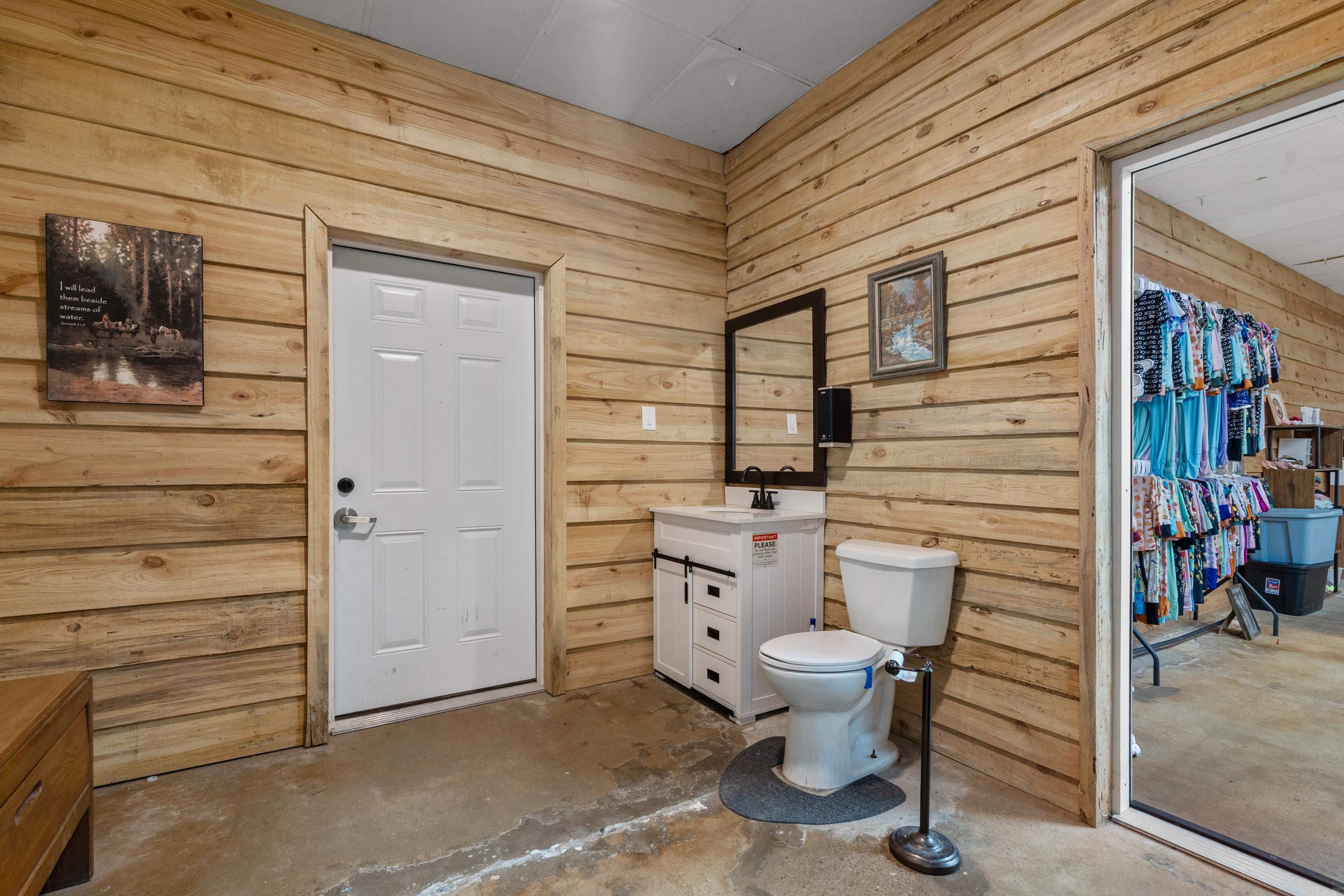 6454 Highway 7  Bismarck, AR