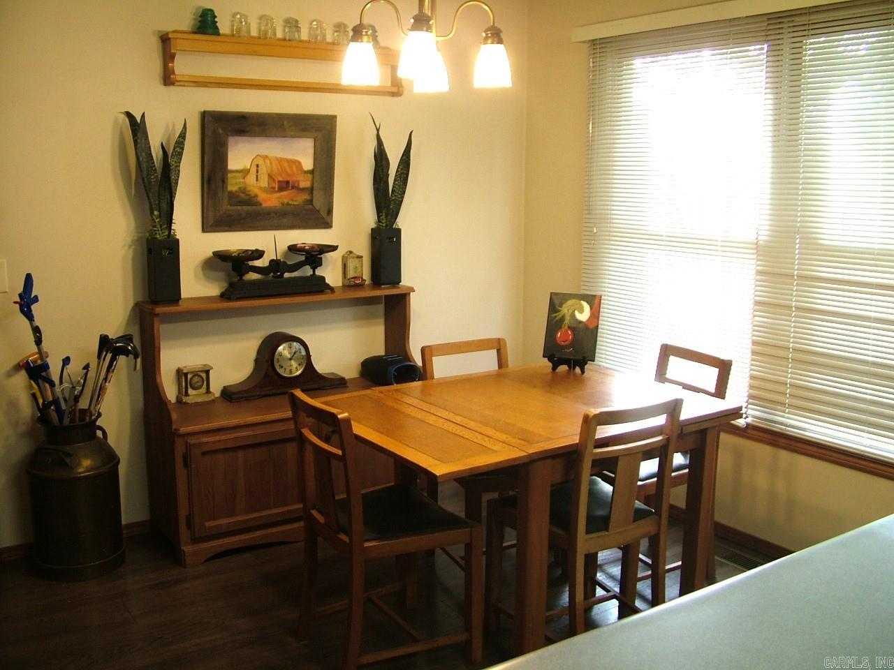 611 Hickory Hollow Drive Mountain Home, AR 72653