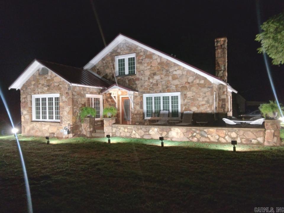 101 N Main  Mansfield, AR