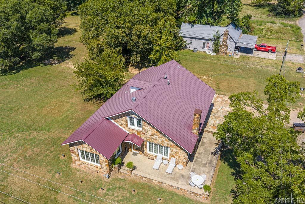 101 N Main  Mansfield, AR