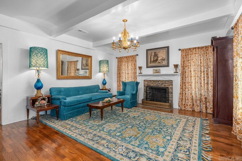 101 N Main  Mansfield, AR