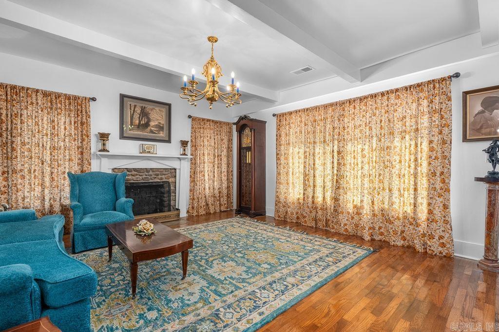 101 N Main  Mansfield, AR