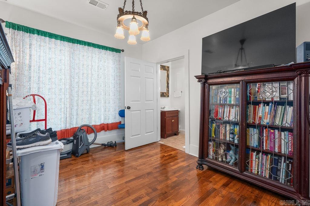 101 N Main  Mansfield, AR