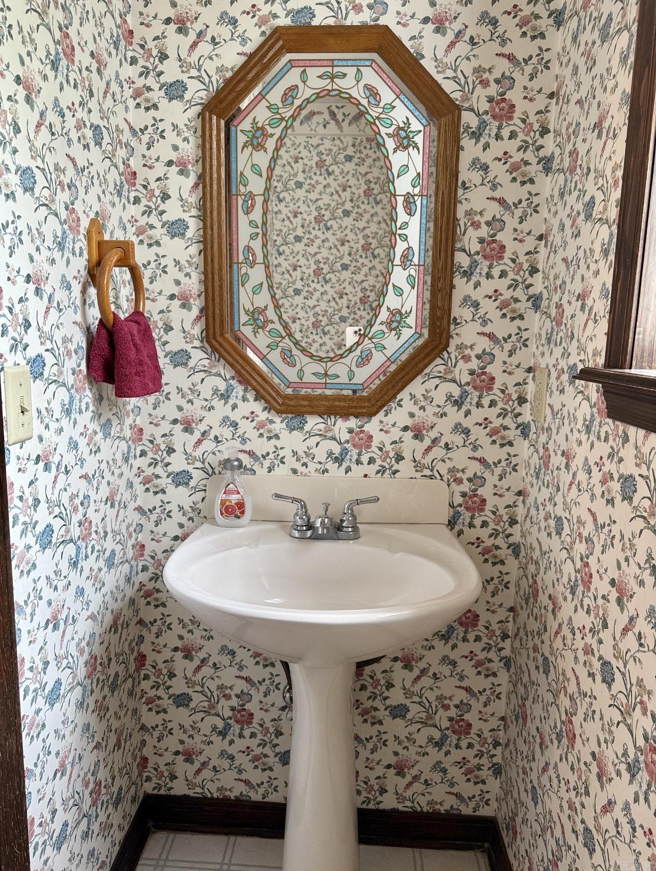 201 Deer Run Lane Mena, AR 71953