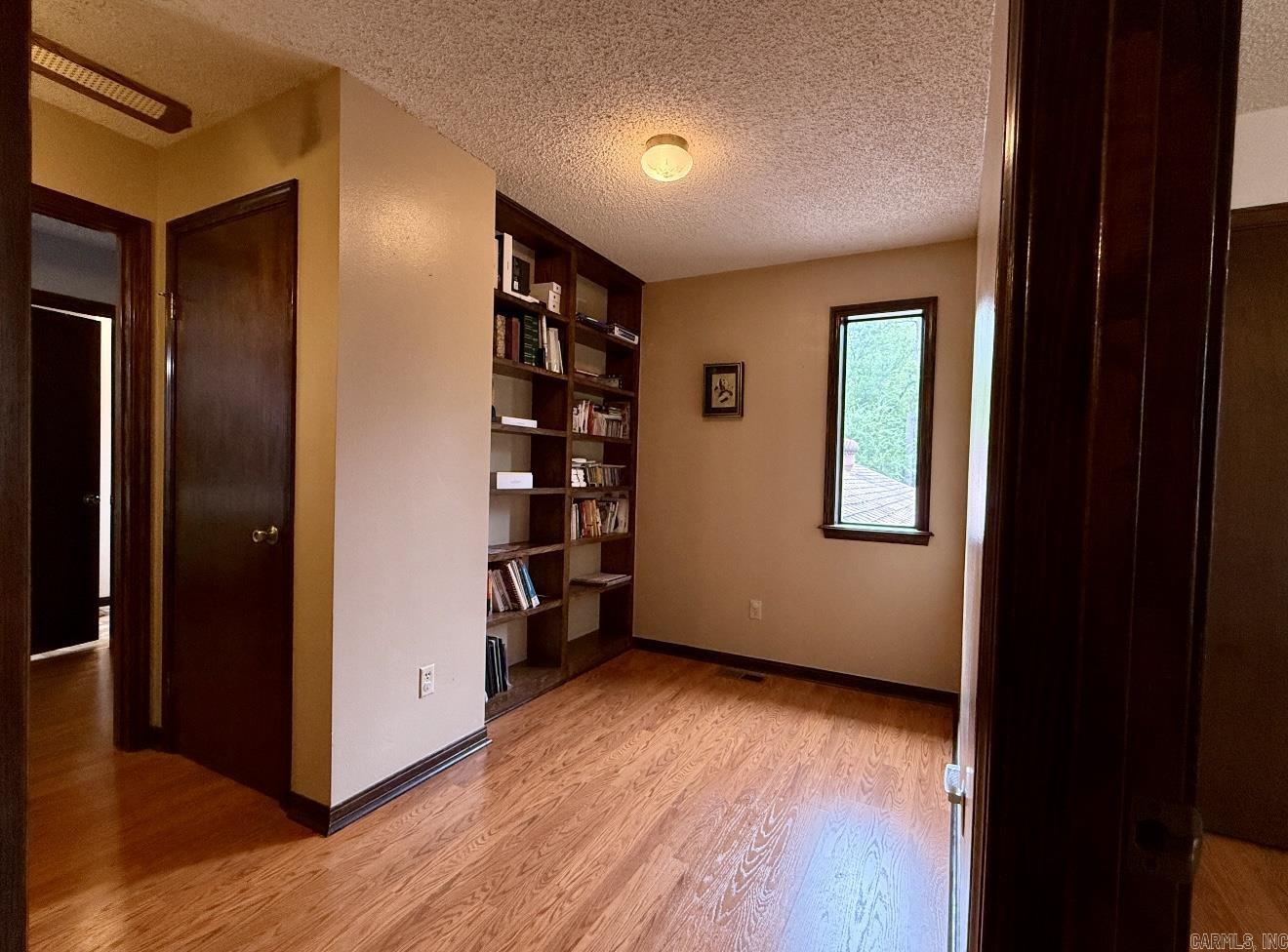 201 Deer Run Lane Mena, AR 71953