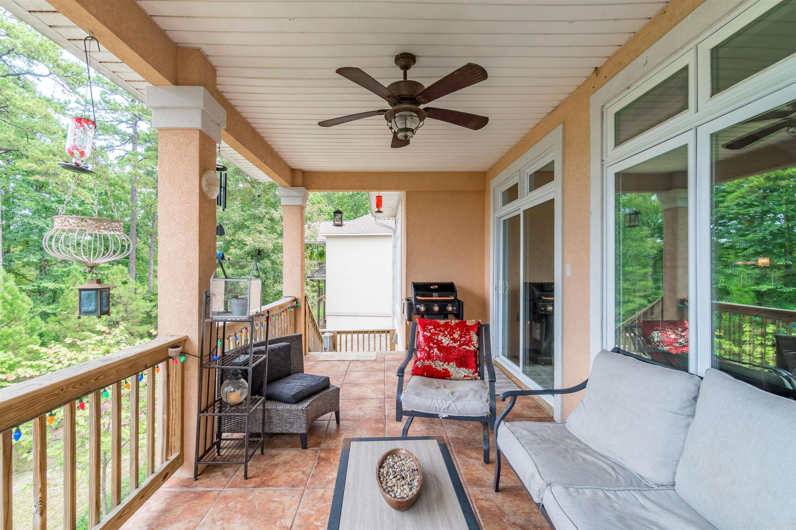 20 Las Navas Lane Hot Springs Village, AR 71909