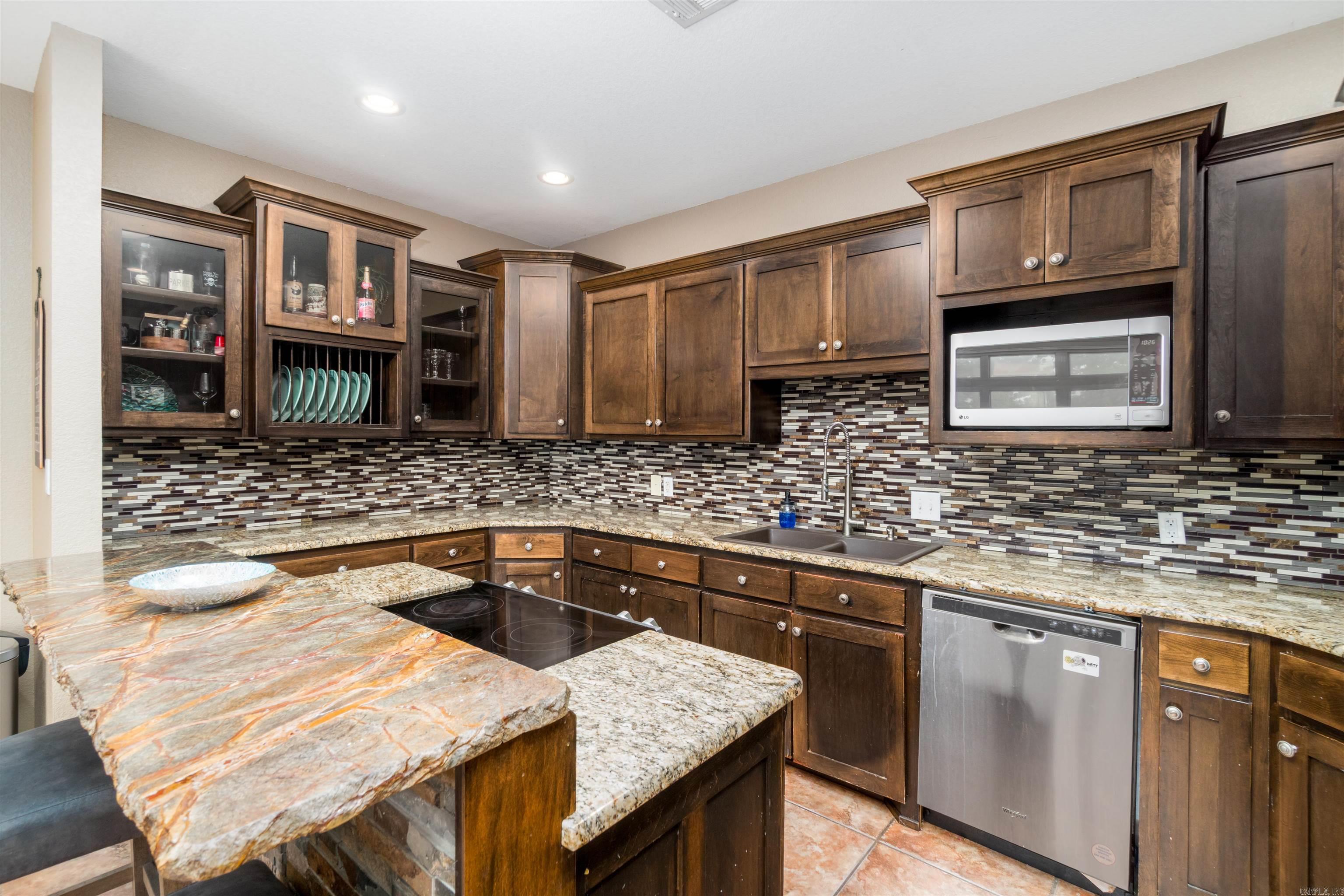 20 Las Navas Lane Hot Springs Village, AR 71909