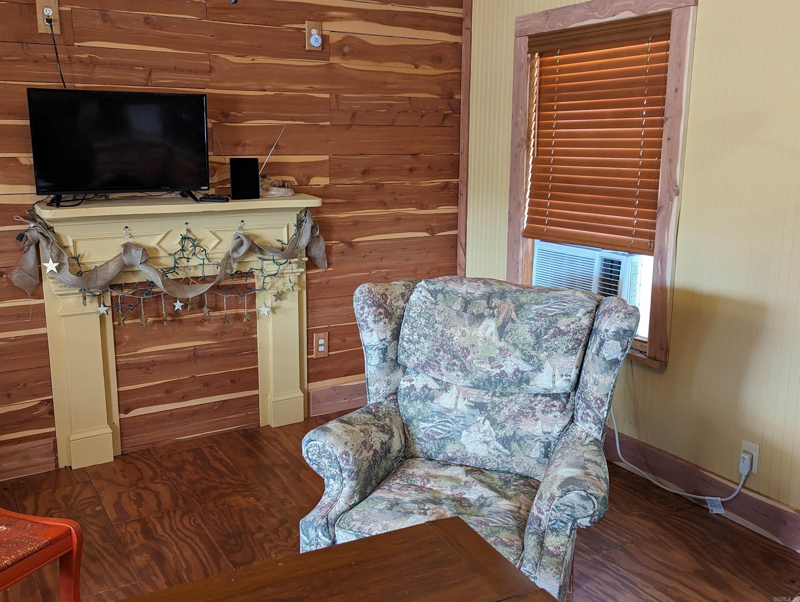 304 Tater Knob  Yellville, AR