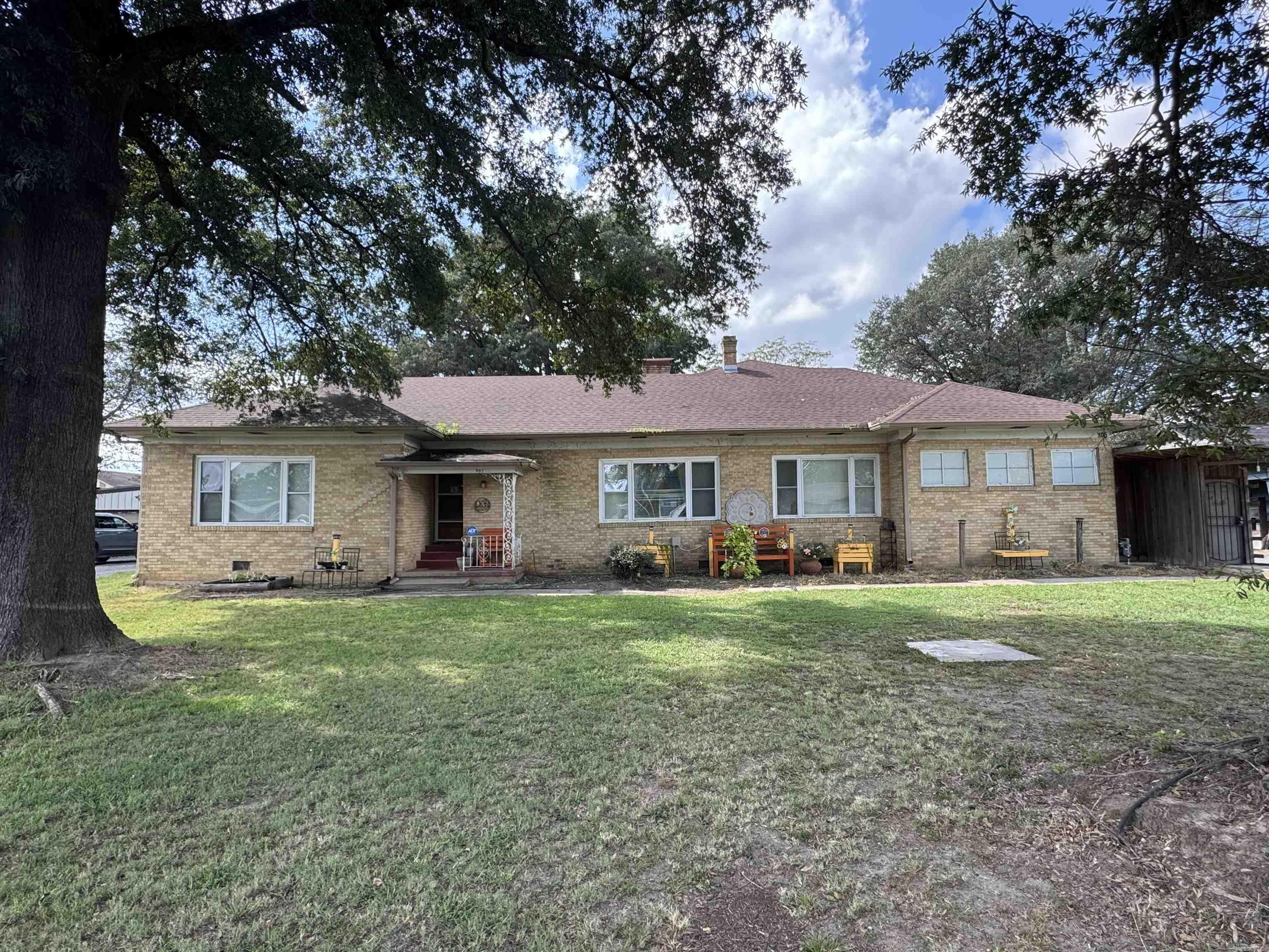 905 N Buerkle  Stuttgart, AR