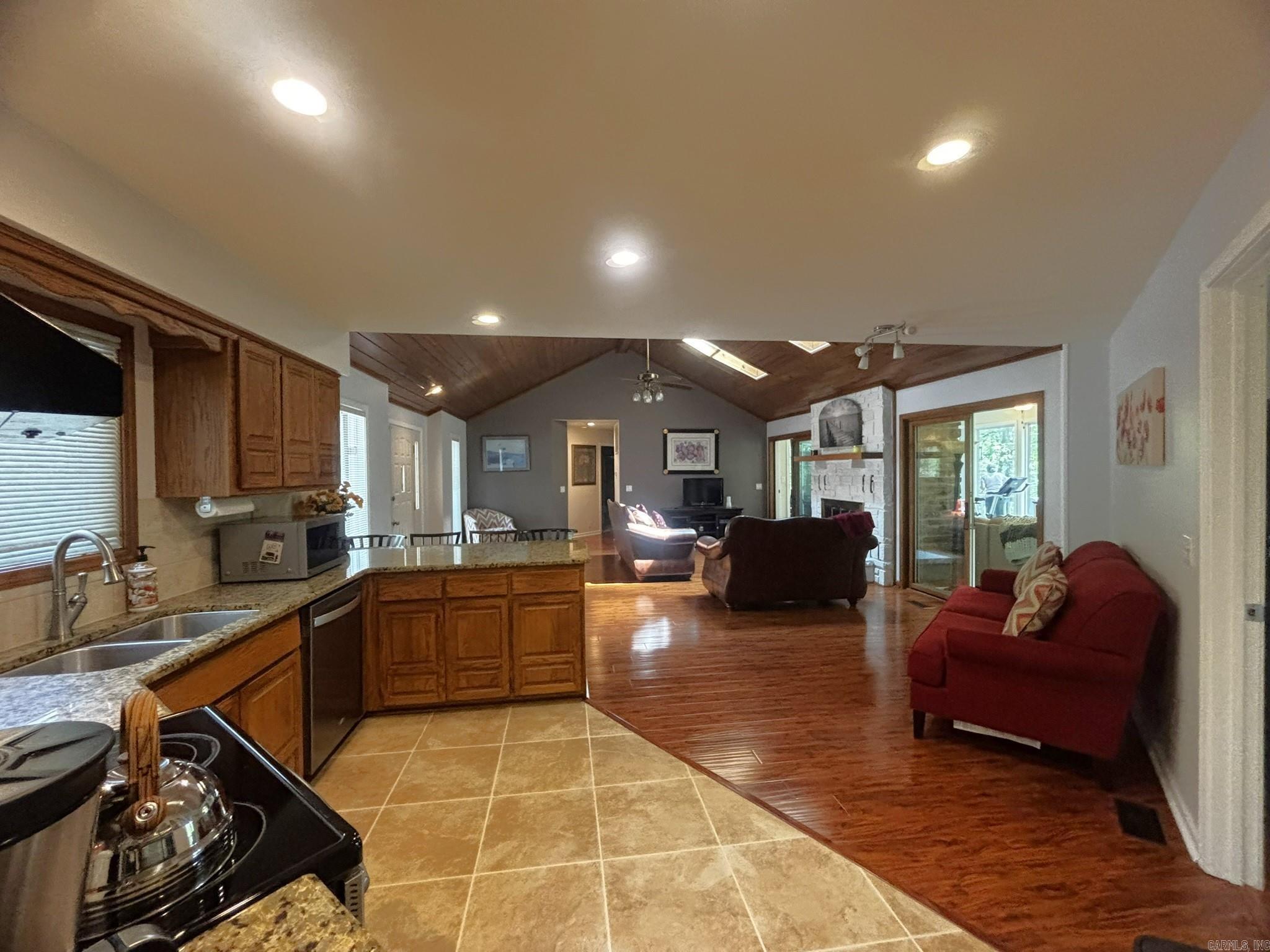 3 Encantado Court Hot Springs Village, AR 71909