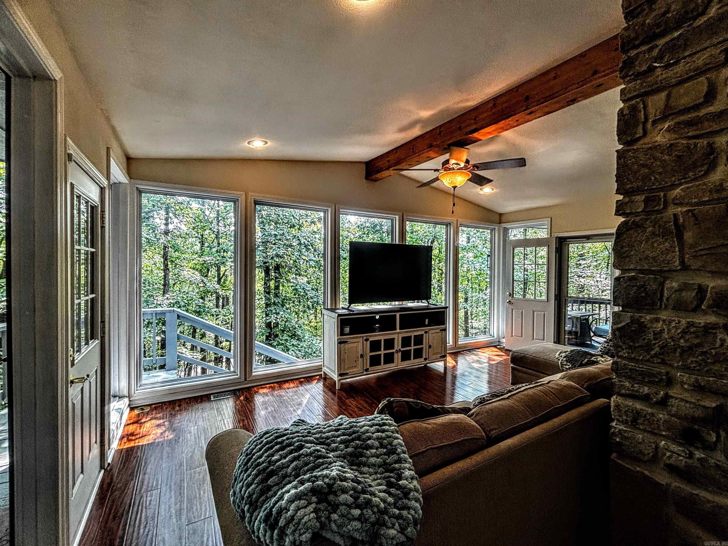 3 Encantado Court Hot Springs Village, AR 71909