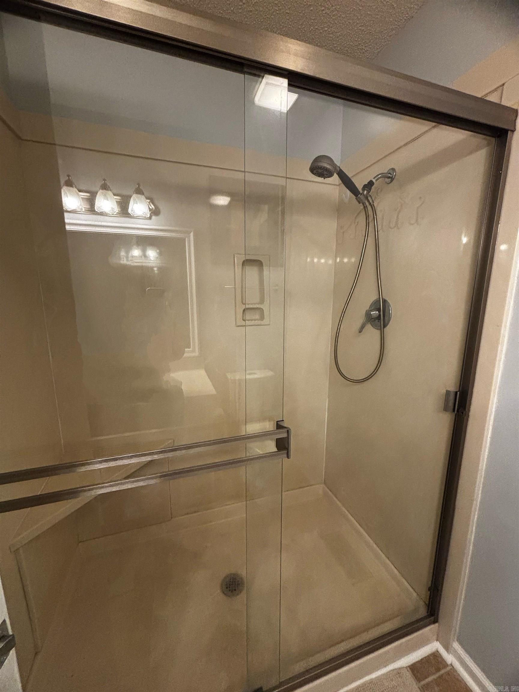 3 Encantado Court Hot Springs Village, AR 71909