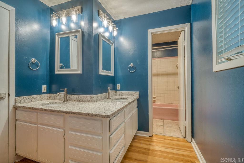 3012 Oakridge  Jonesboro, AR