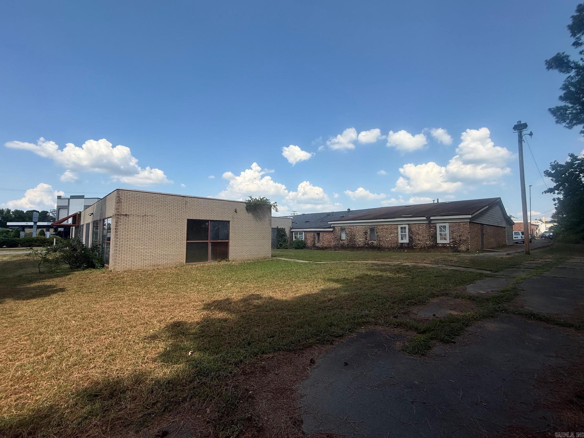 8101 Frenchmans  Little Rock, AR