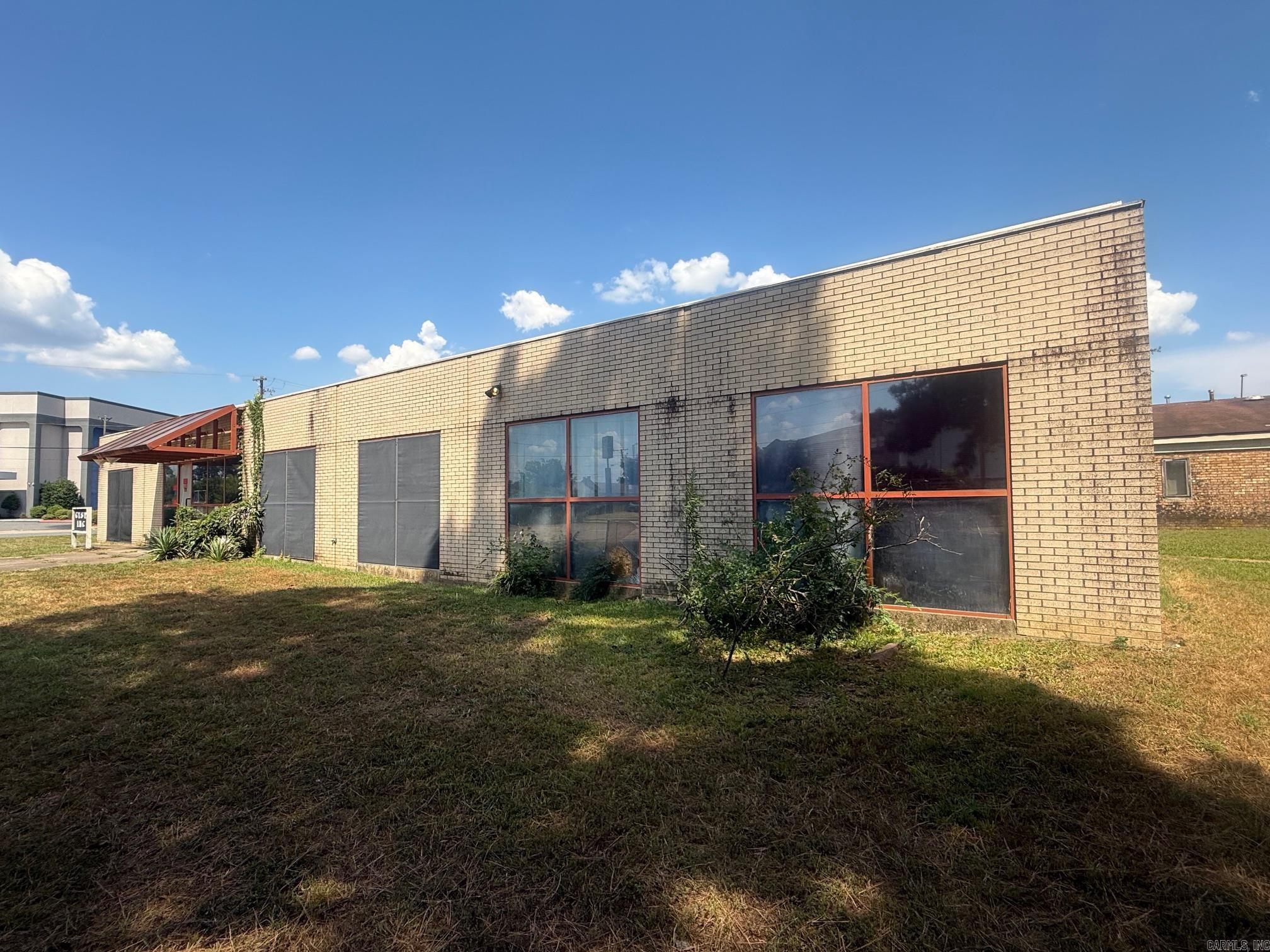 8101 Frenchmans  Little Rock, AR