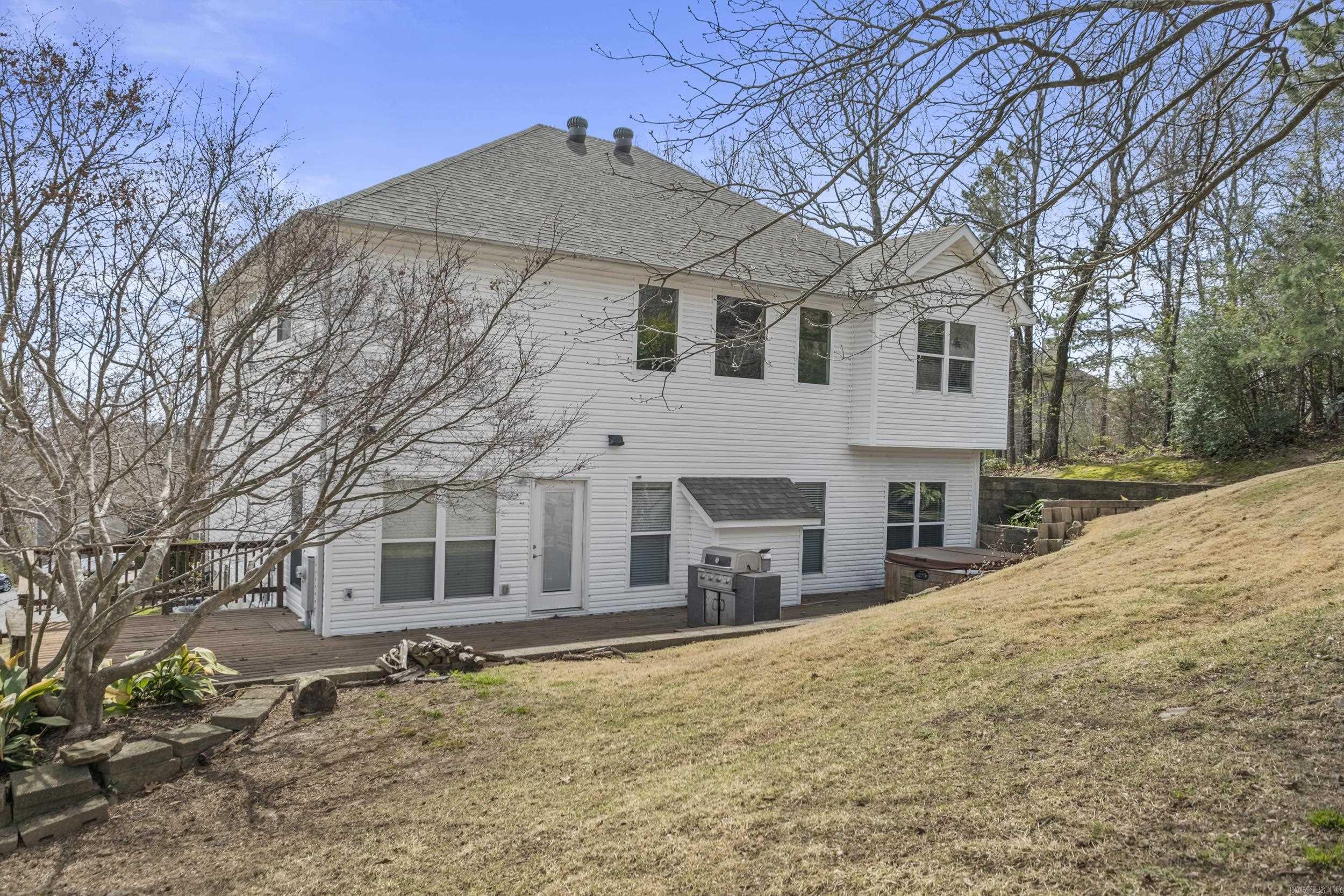 14 Pointe Clear Drive Little Rock, AR 72212