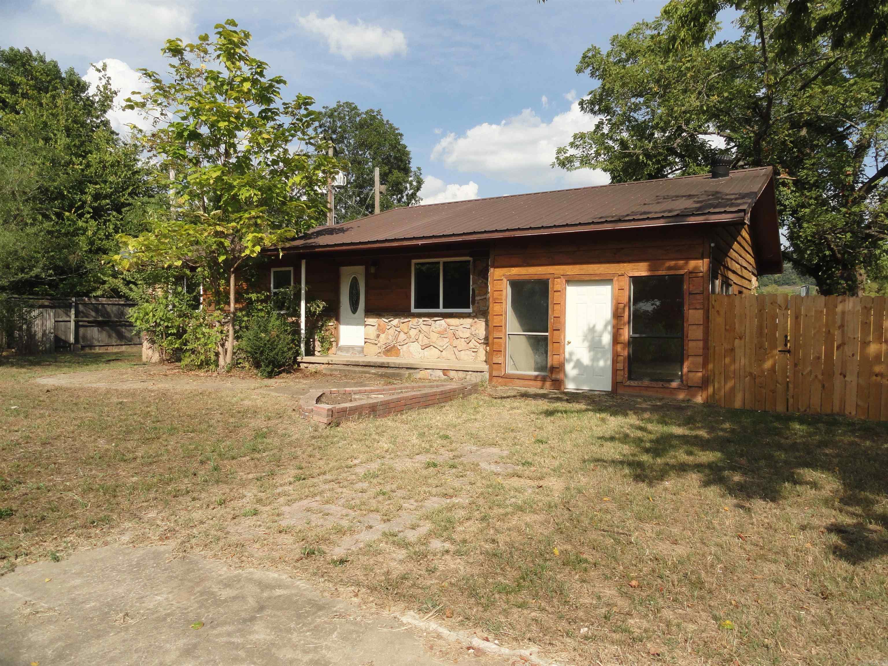 203 Range Street Marshall, AR 72650