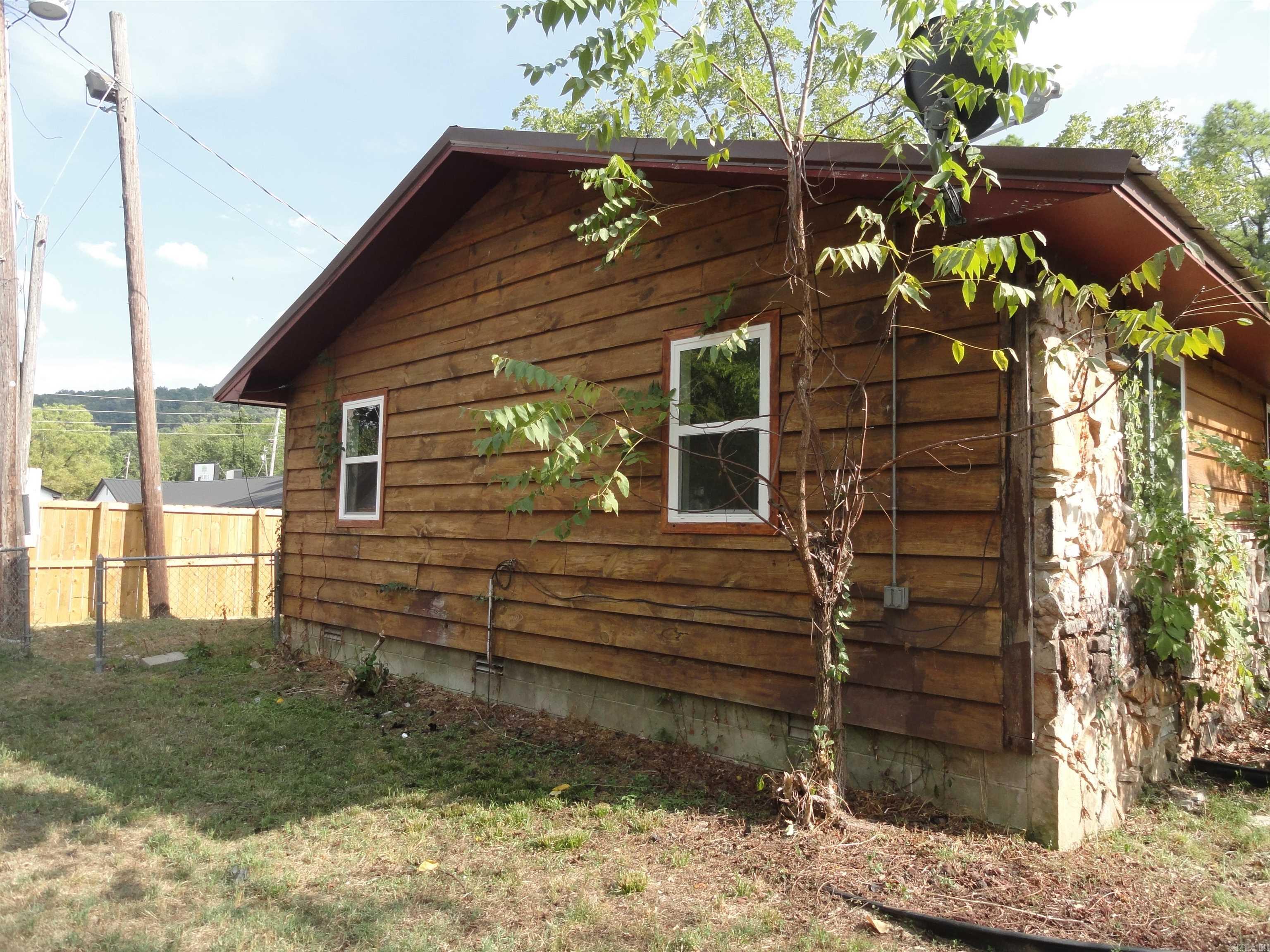 203 Range Street Marshall, AR 72650