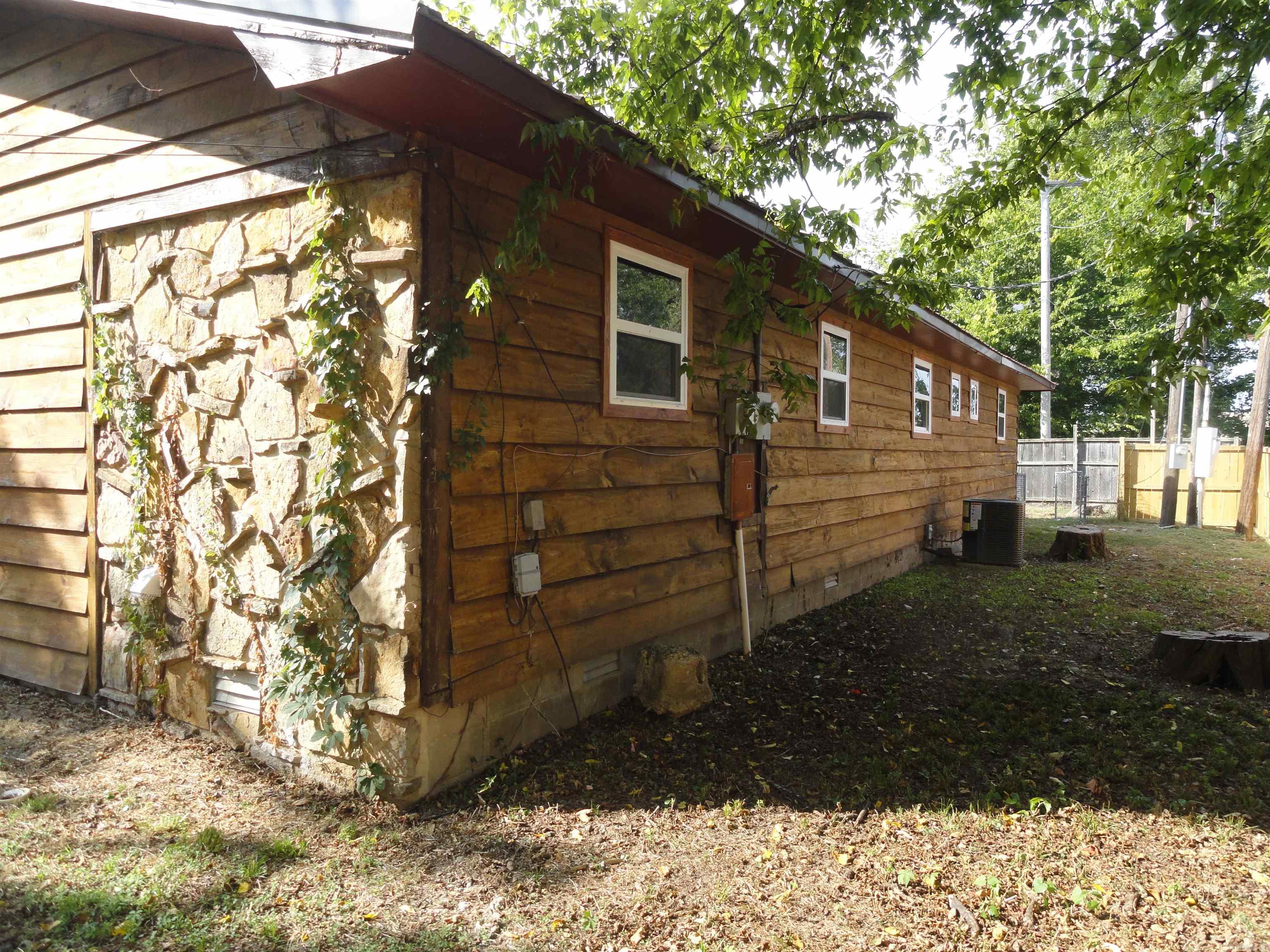 203 Range Street Marshall, AR 72650