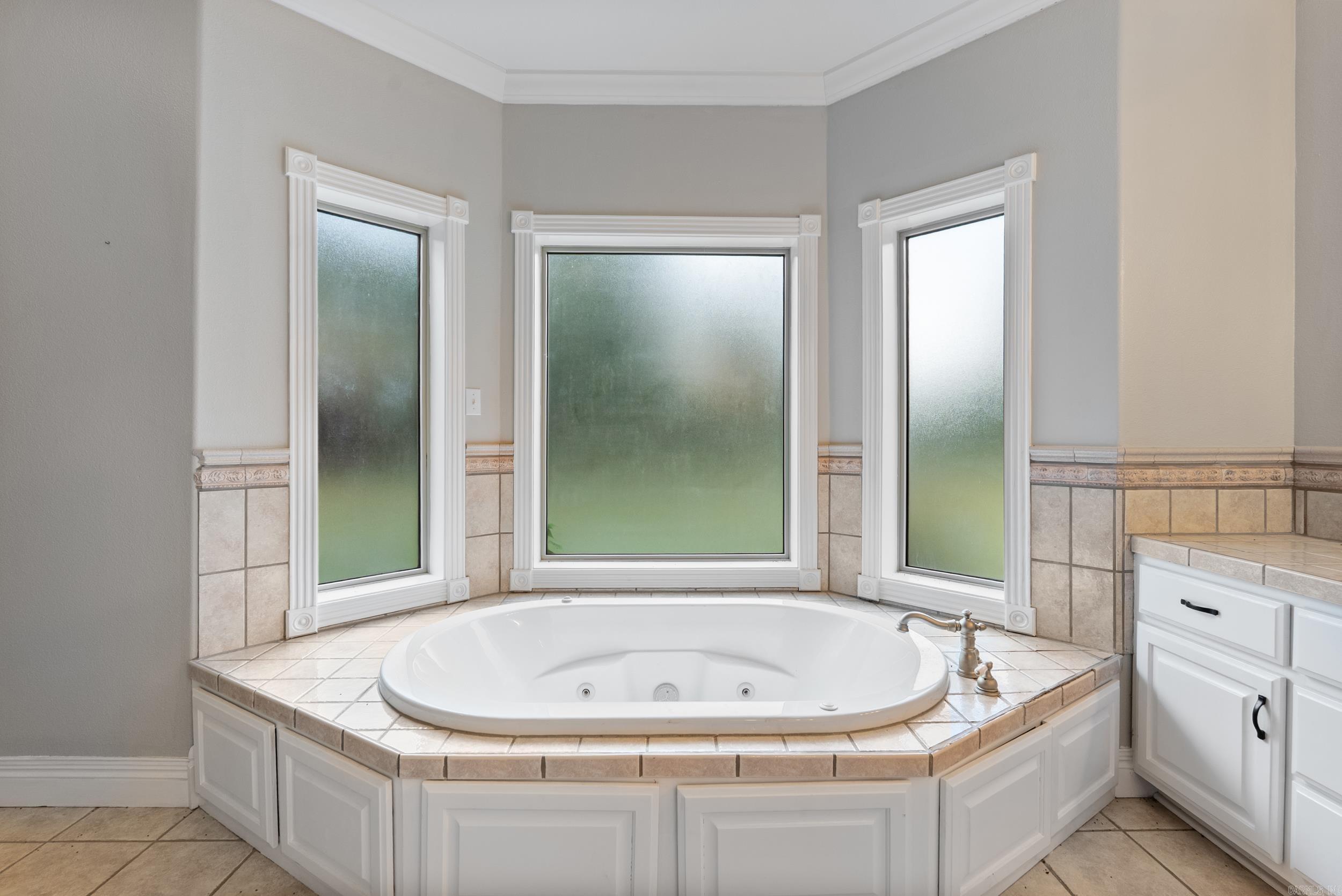 100 Plantation Ln Batesville, AR 72501