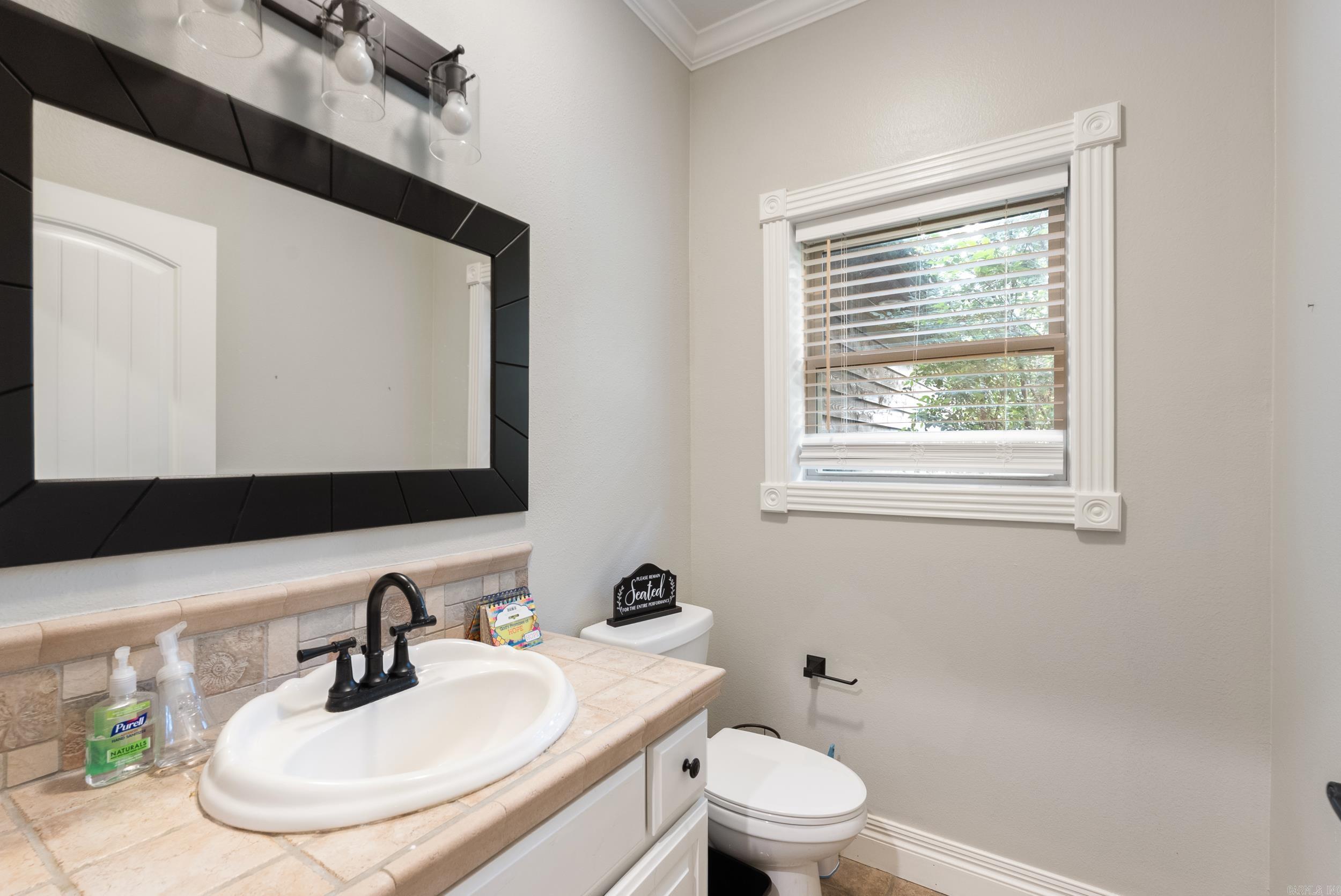 100 Plantation Ln Batesville, AR 72501