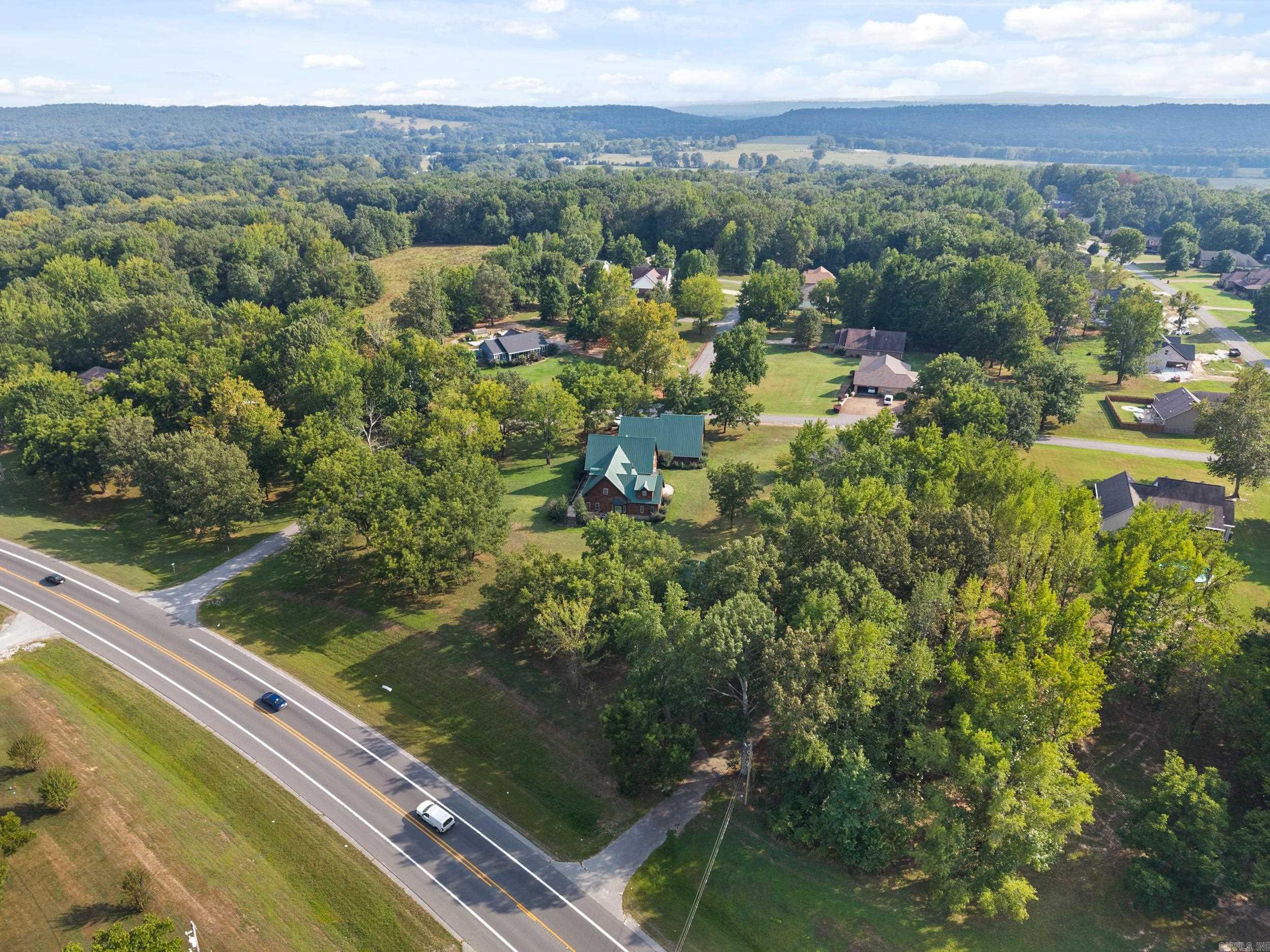 100 Plantation Ln Batesville, AR 72501