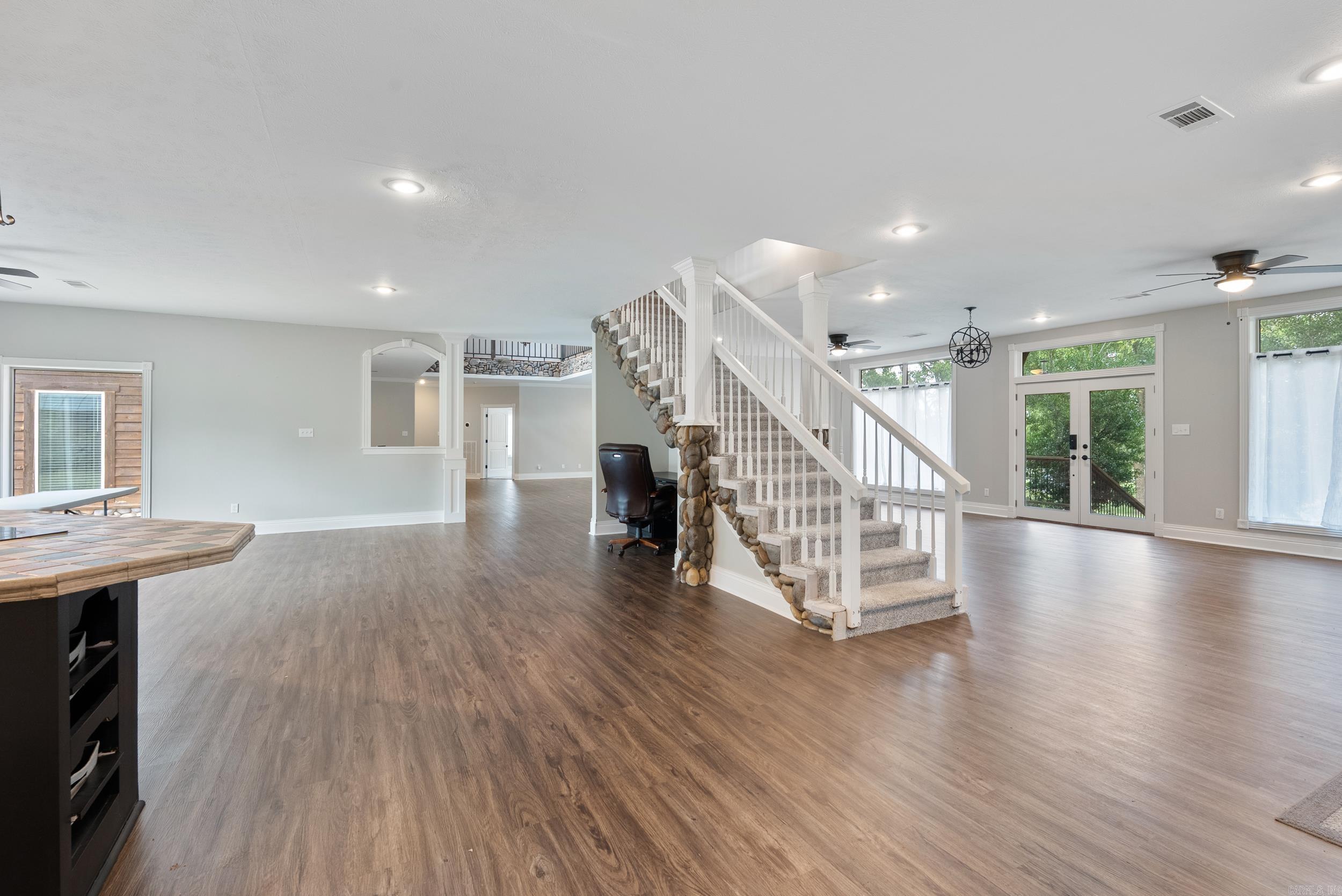 100 Plantation Ln Batesville, AR 72501