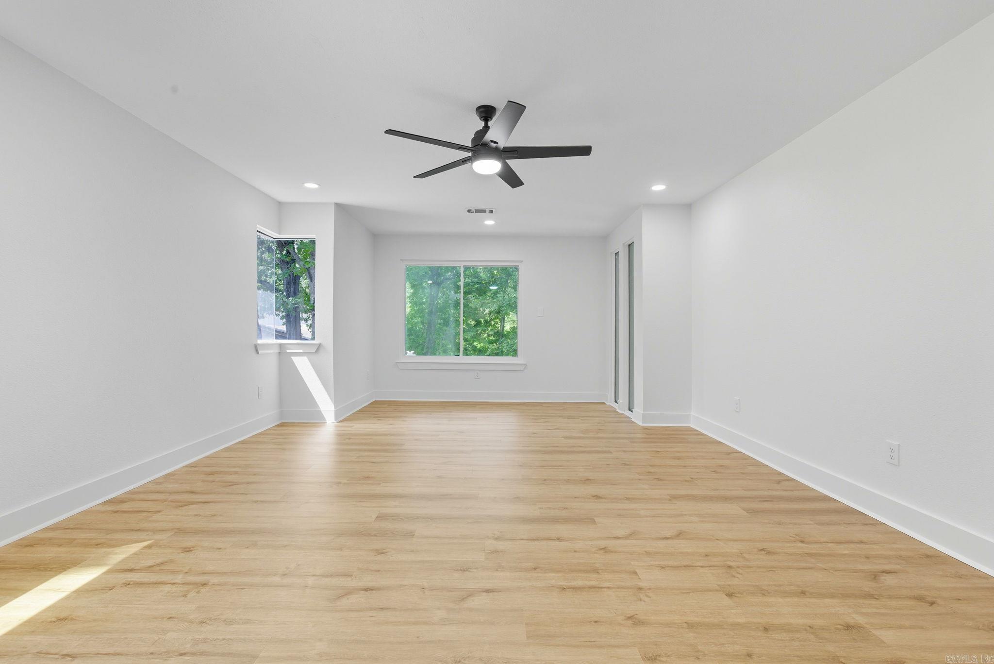 26 Tallyho Ln Little Rock, AR 72227