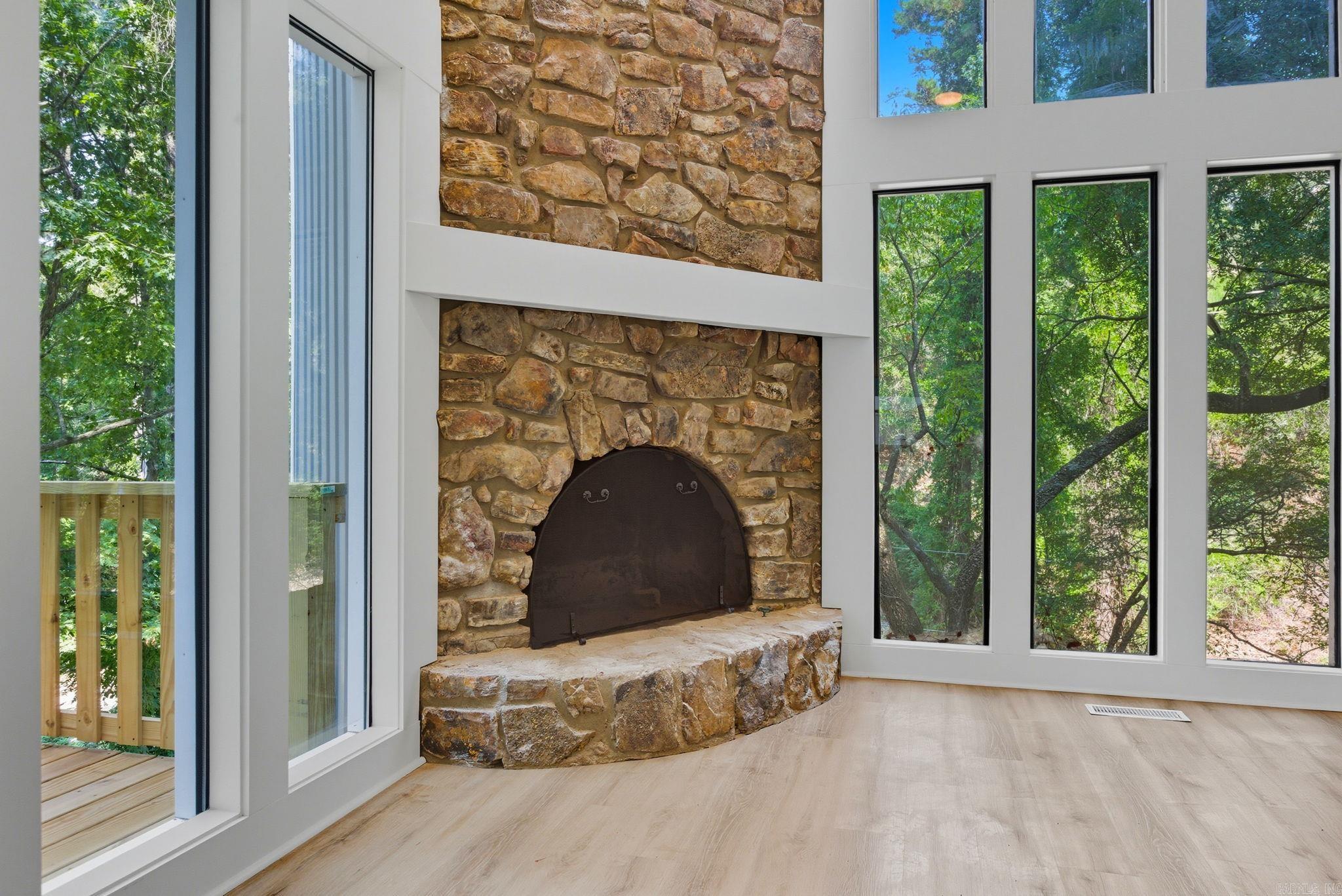 26 Tallyho Ln Little Rock, AR 72227