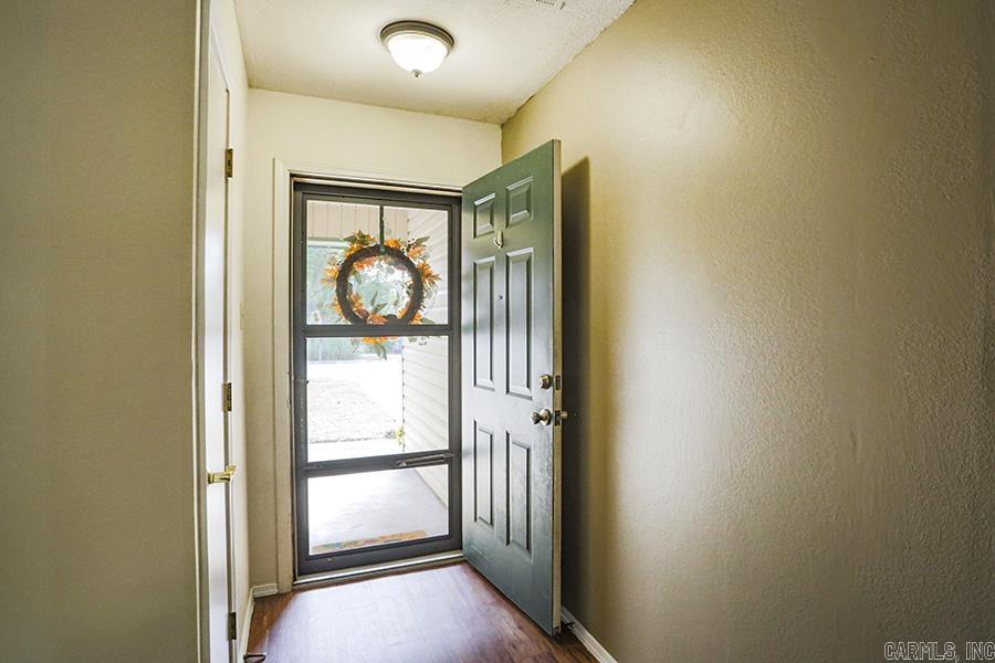 802 Lindy Cove — photo 4
