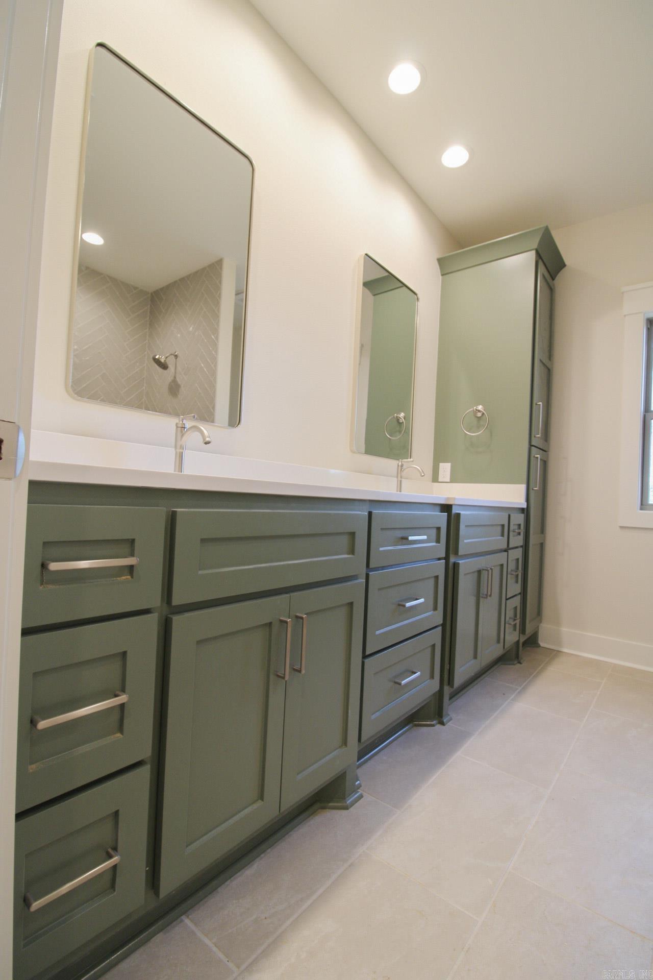 4685 College  Conway, AR