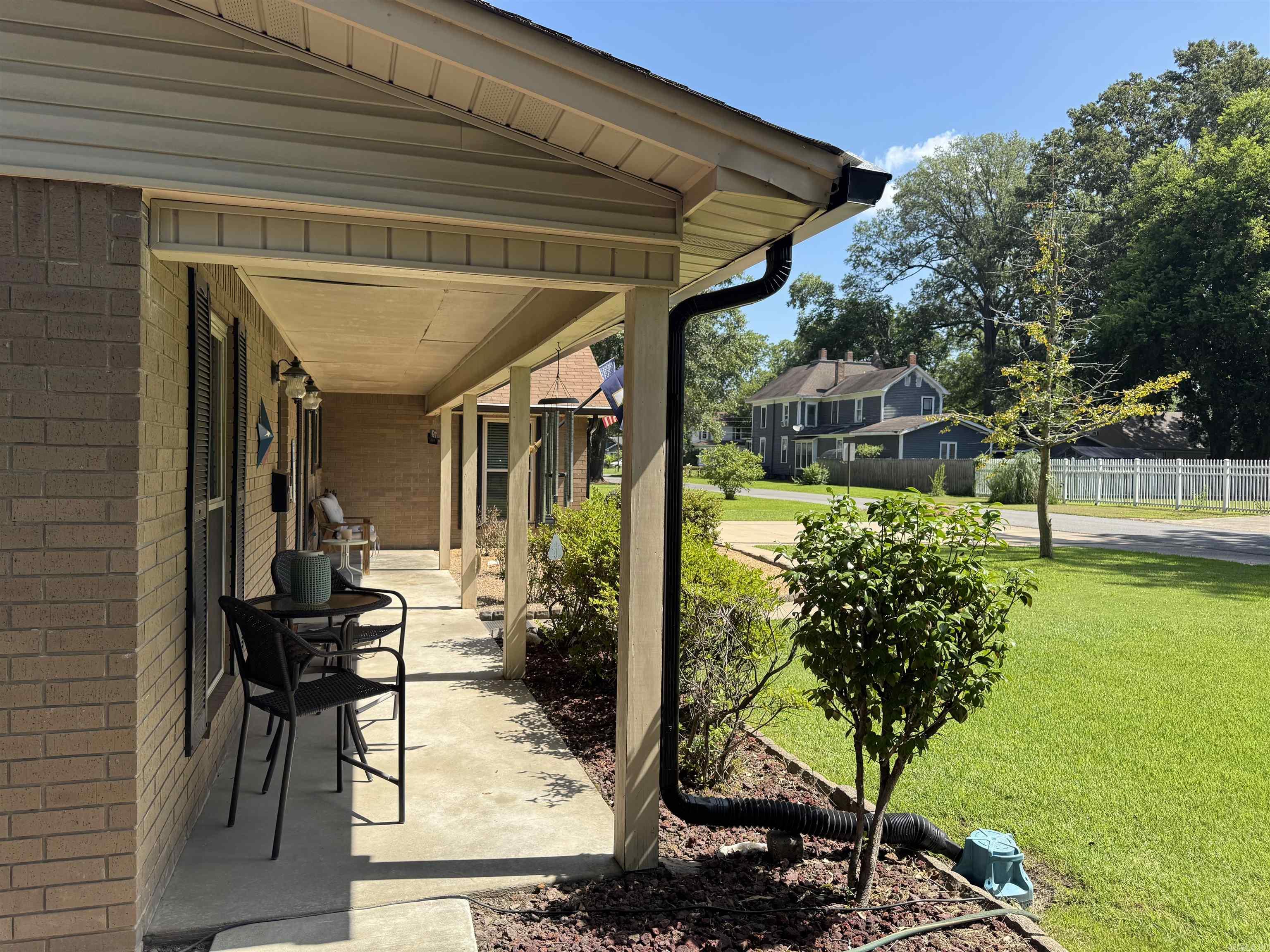 1012 S Leslie  Stuttgart, AR