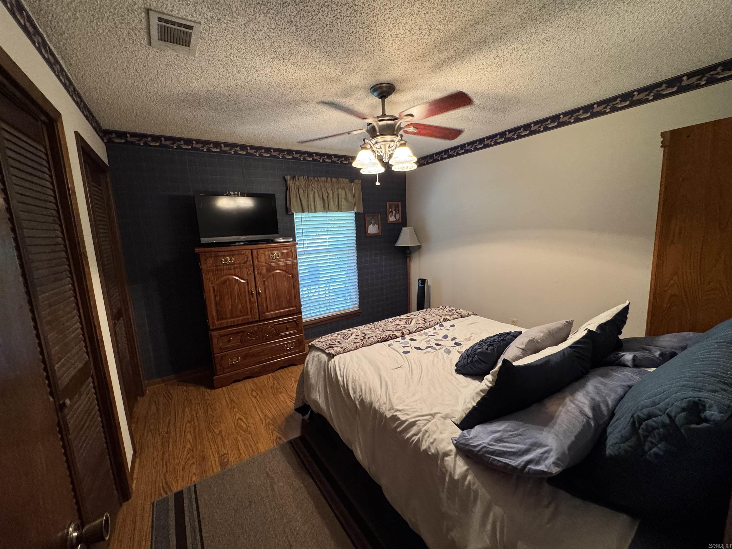 1012 S Leslie  Stuttgart, AR