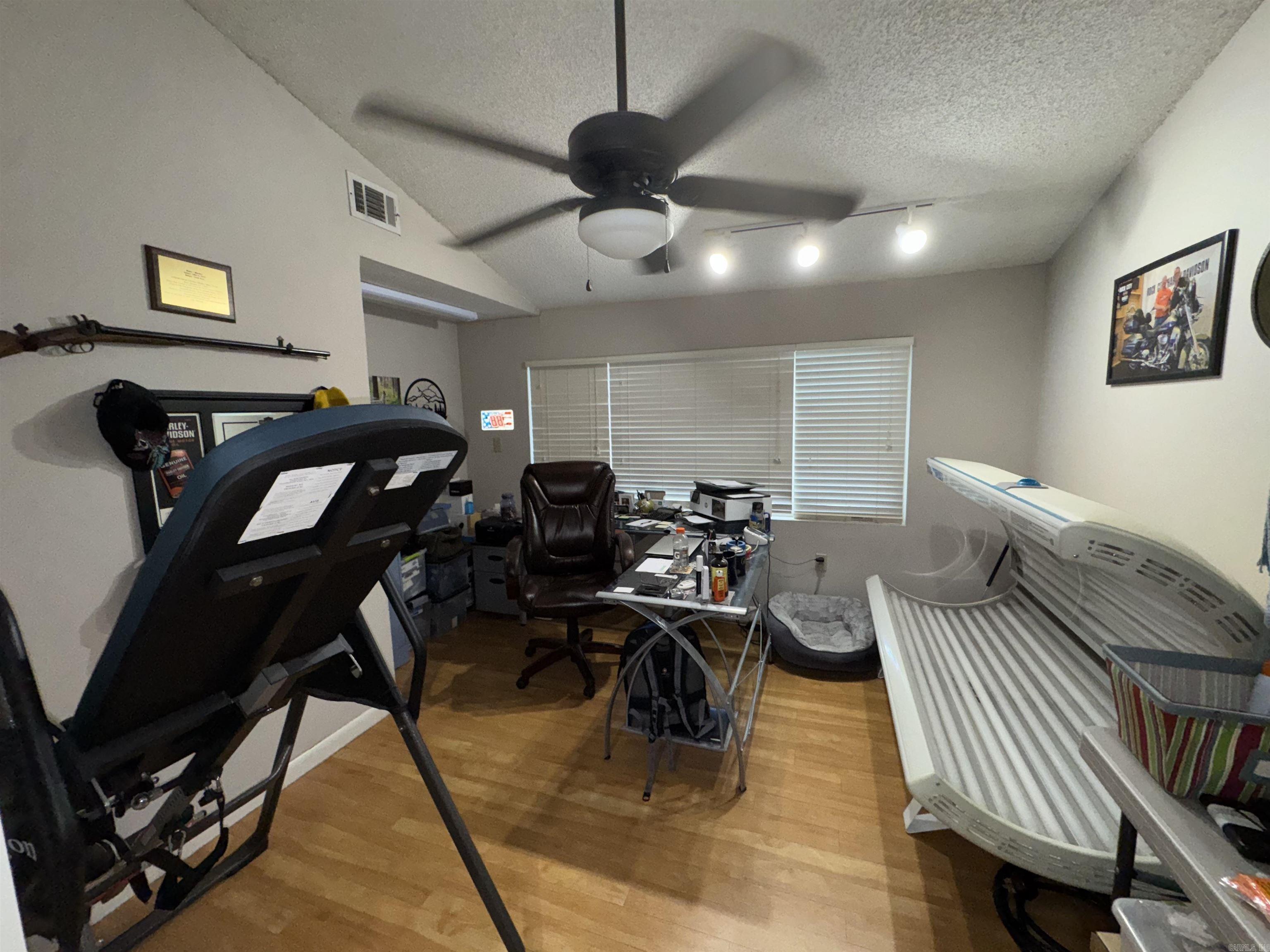 1012 S Leslie  Stuttgart, AR