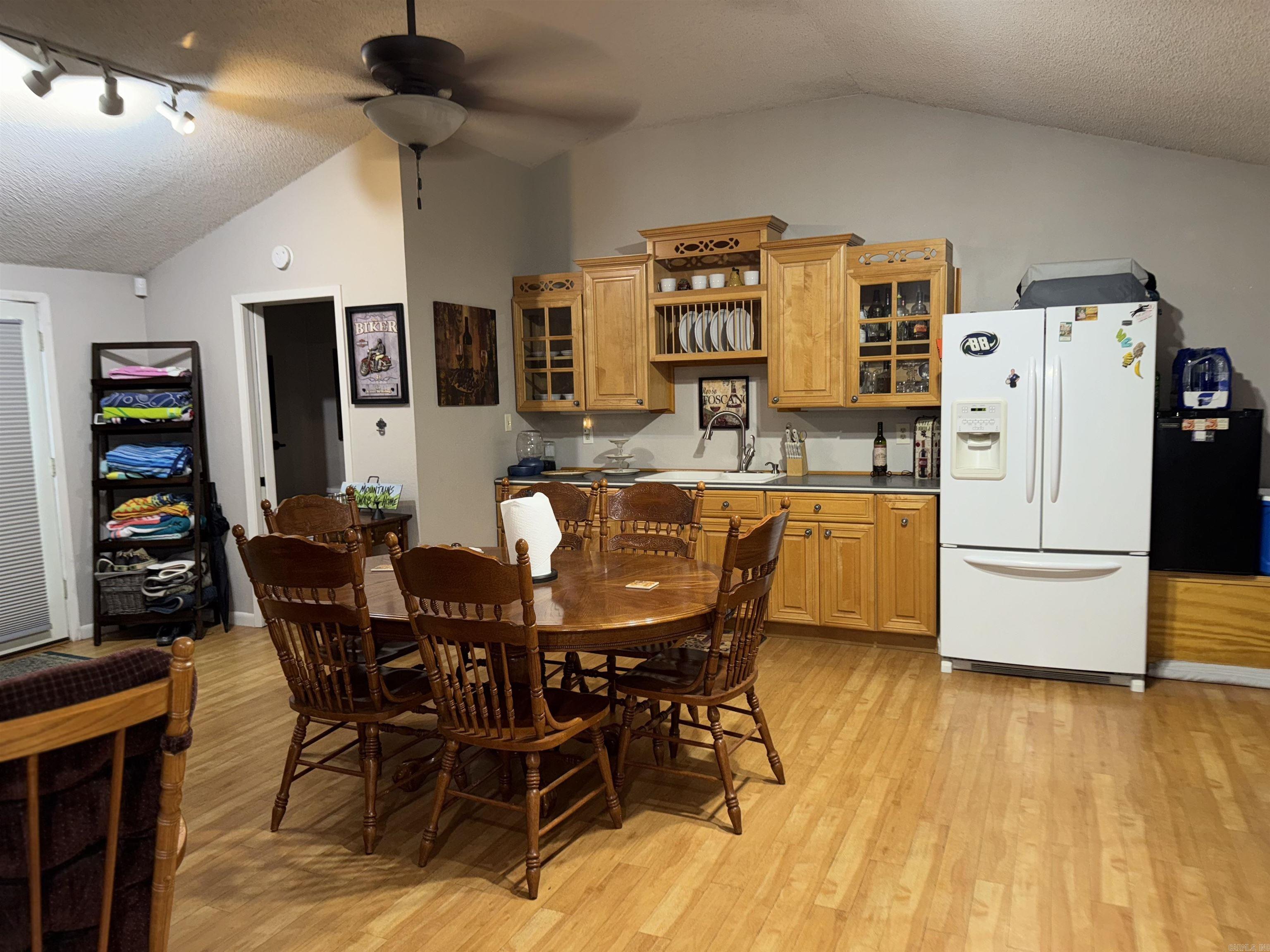 1012 S Leslie  Stuttgart, AR