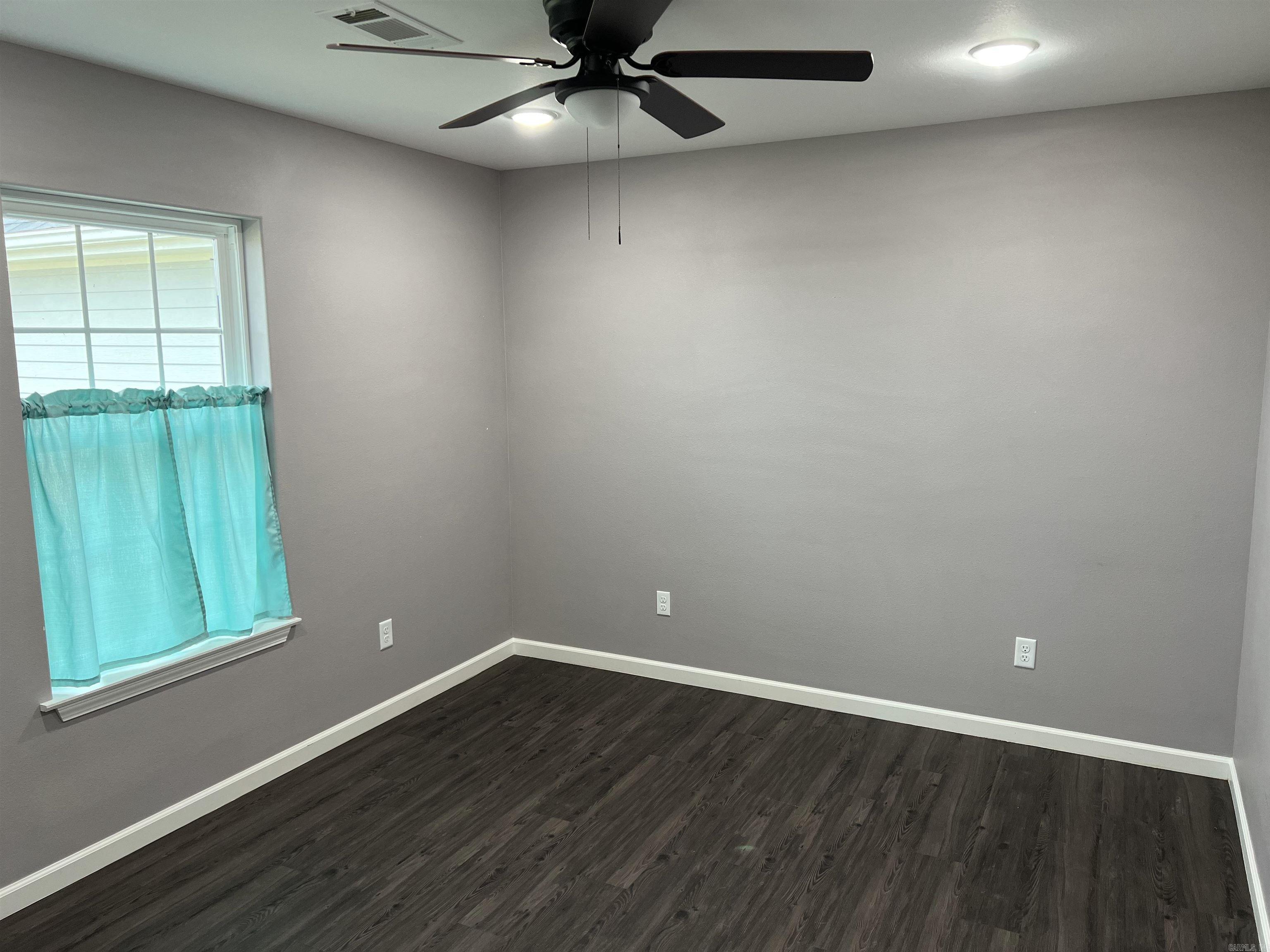 307 Whitetail  Harrison, AR