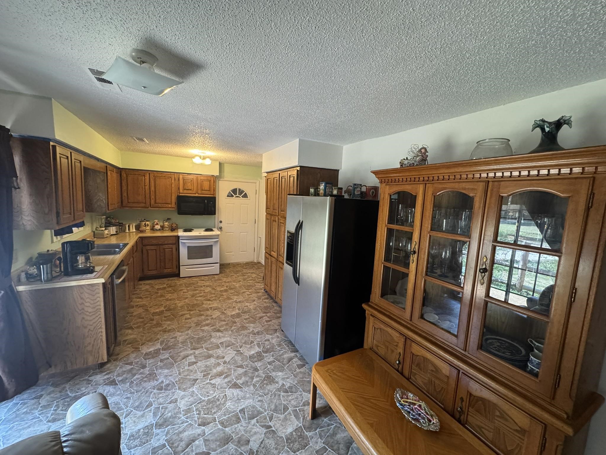 14 Barber  Hardy, AR