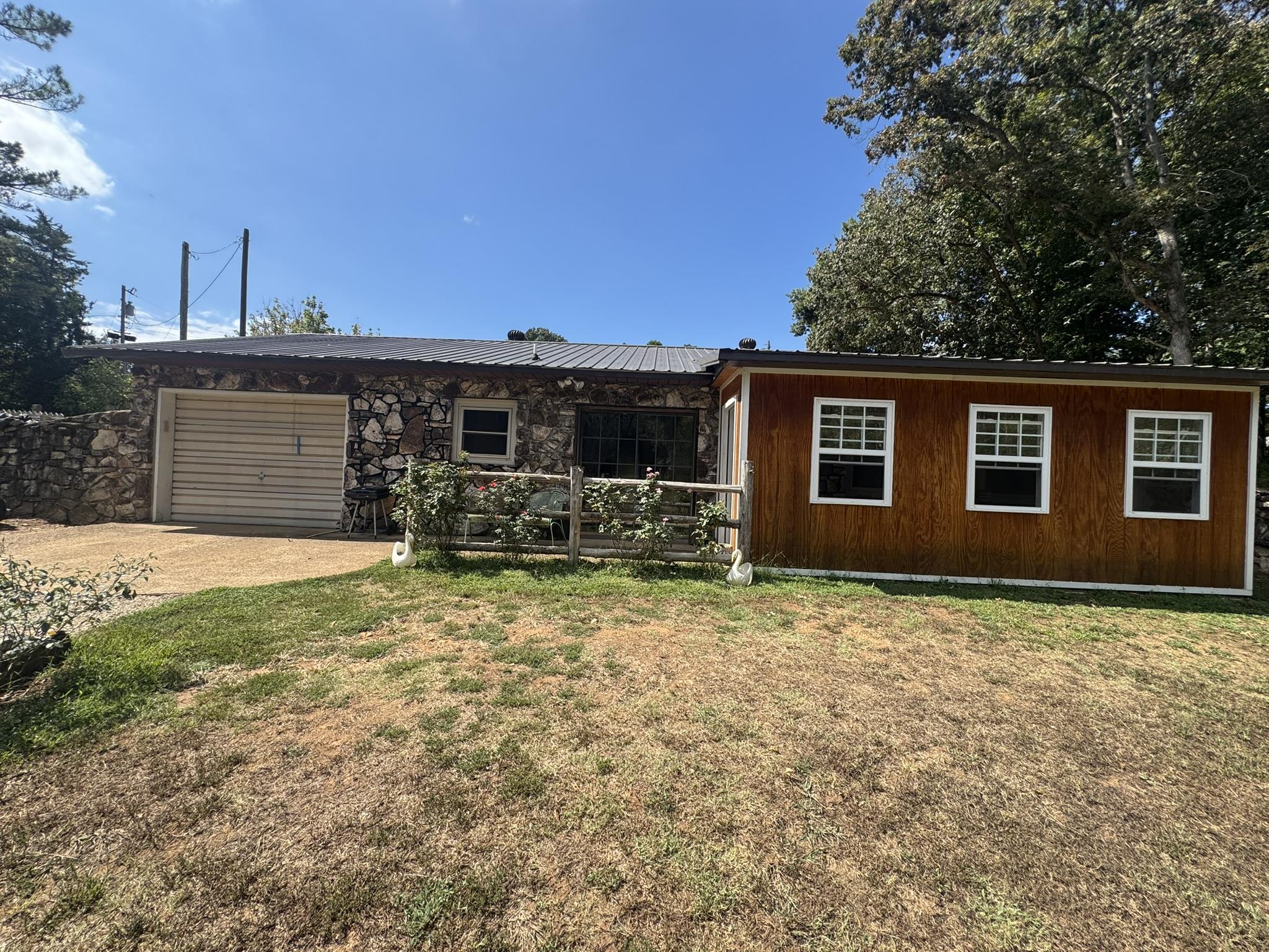 14 Barber  Hardy, AR